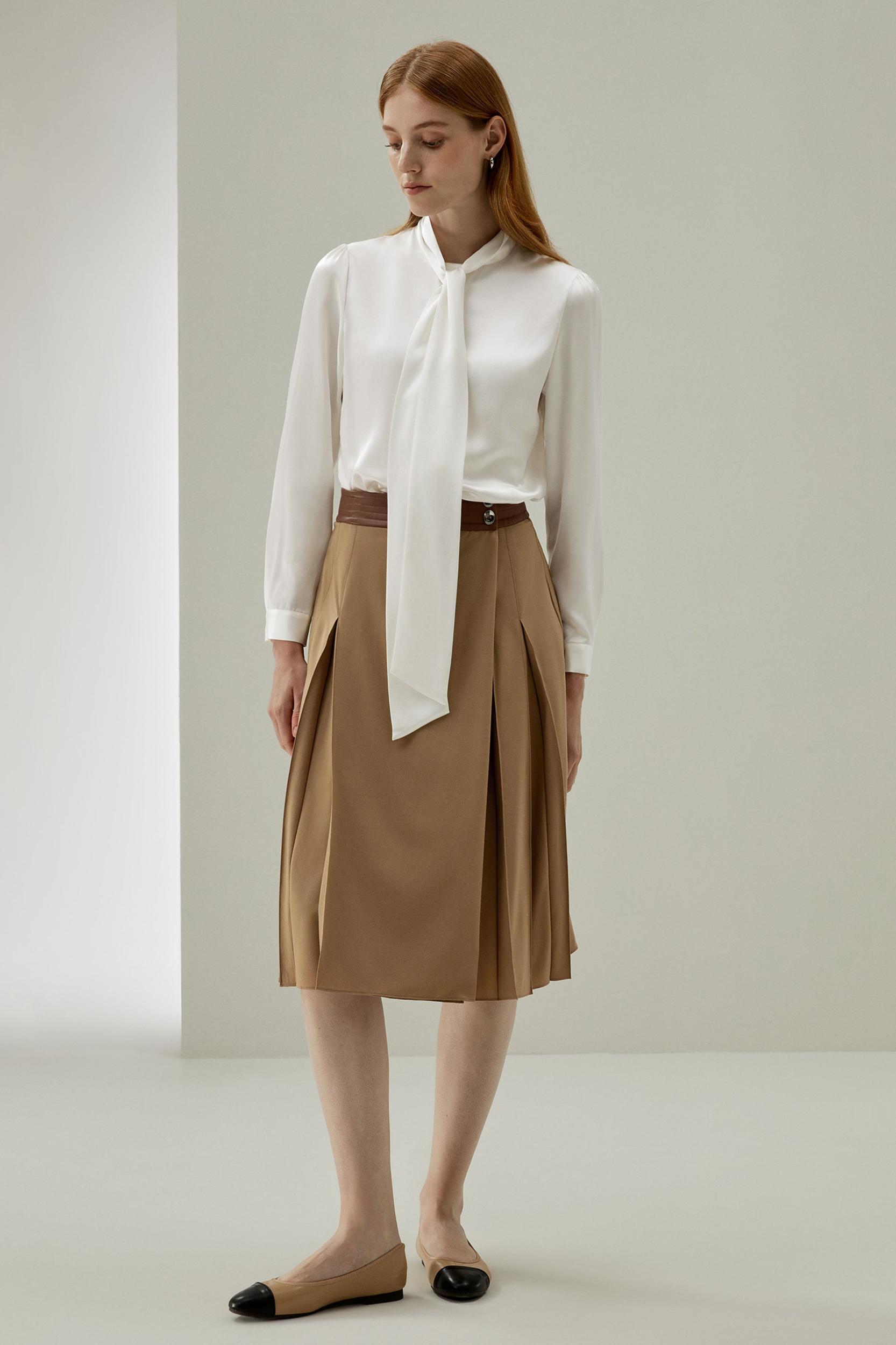 Women Bow-tie Neck Silk Blouse Product Image