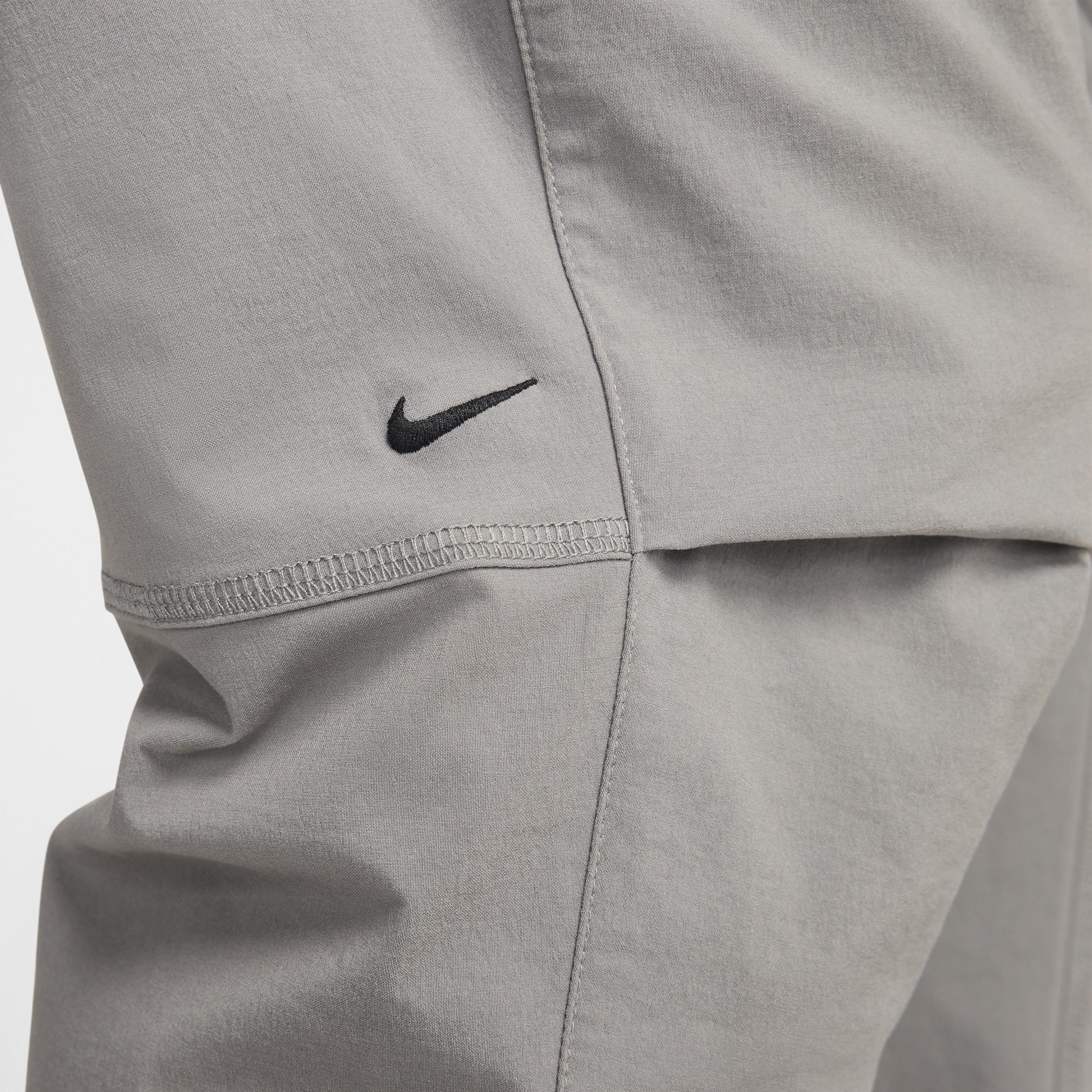 Nike Men's Tech Woven Pants Product Image