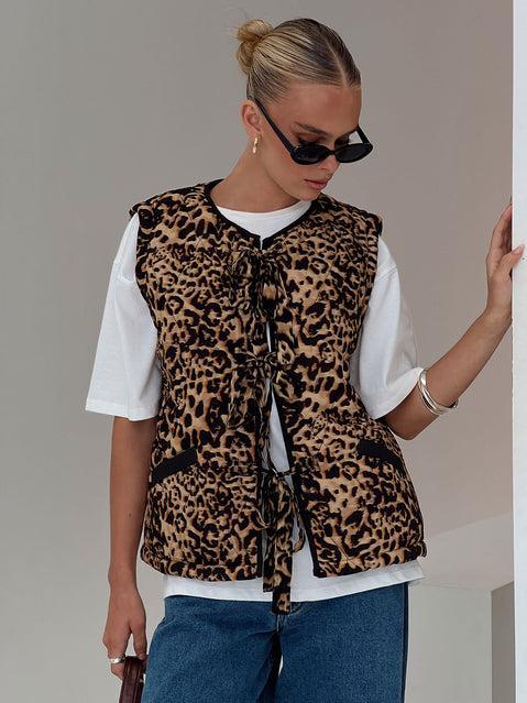 Samual Quilted Vest Leopard Product Image