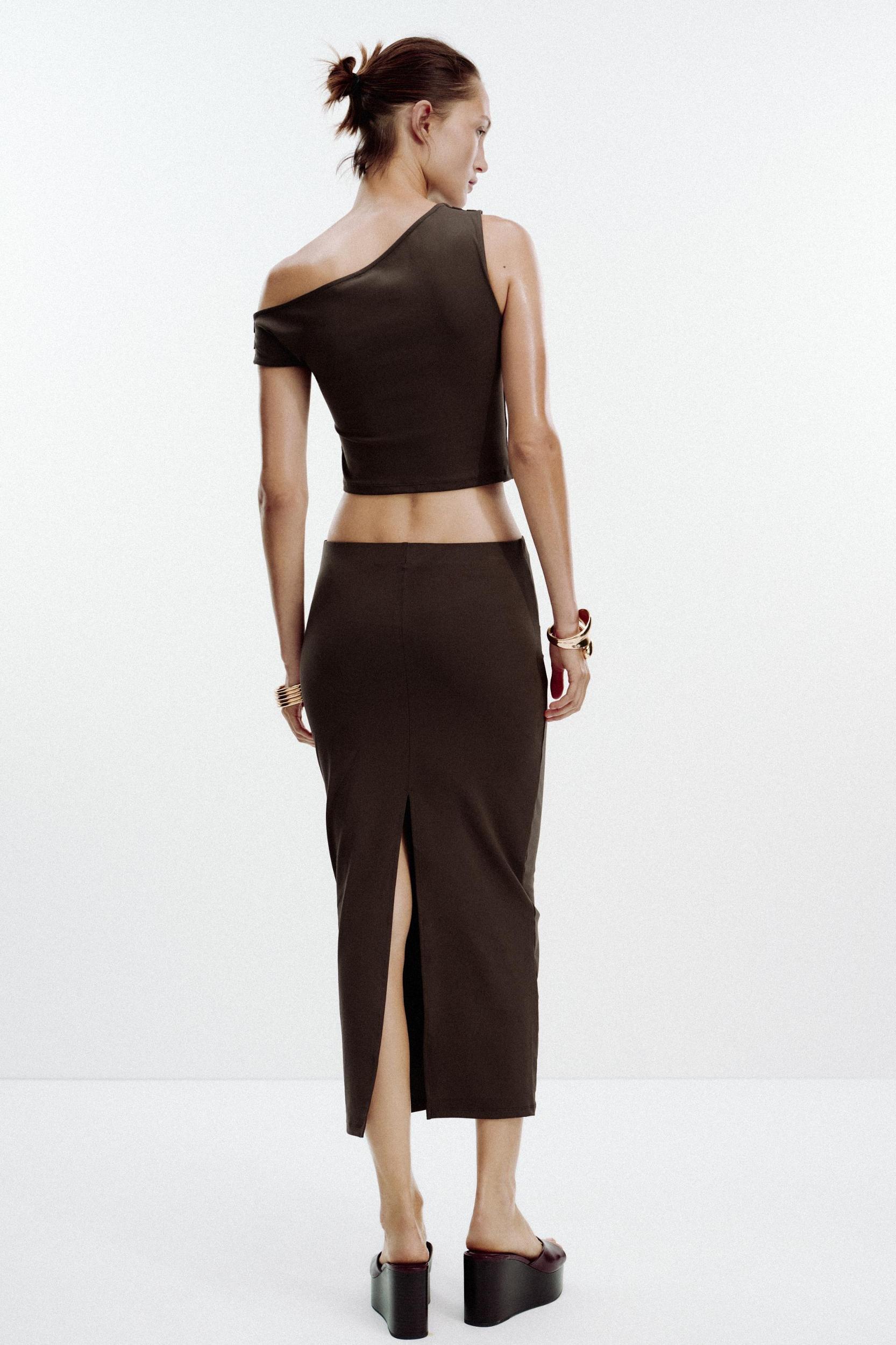 TEXTURED MIDI SKIRT Product Image