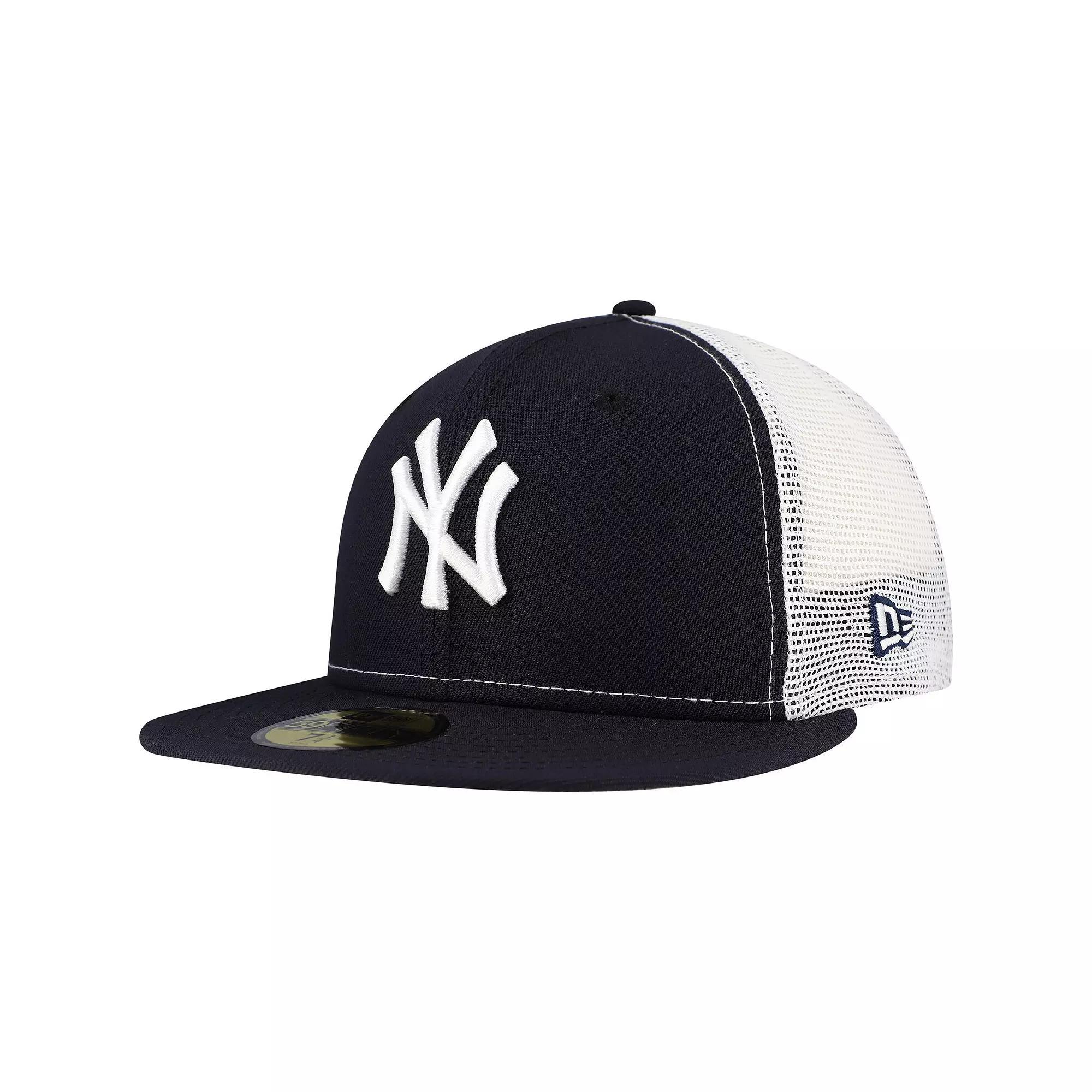 Men's New Era Navy New York Yankees Team Color 59FIFTY Trucker Fitted Hat, Size: 7 3/8, Blue Product Image