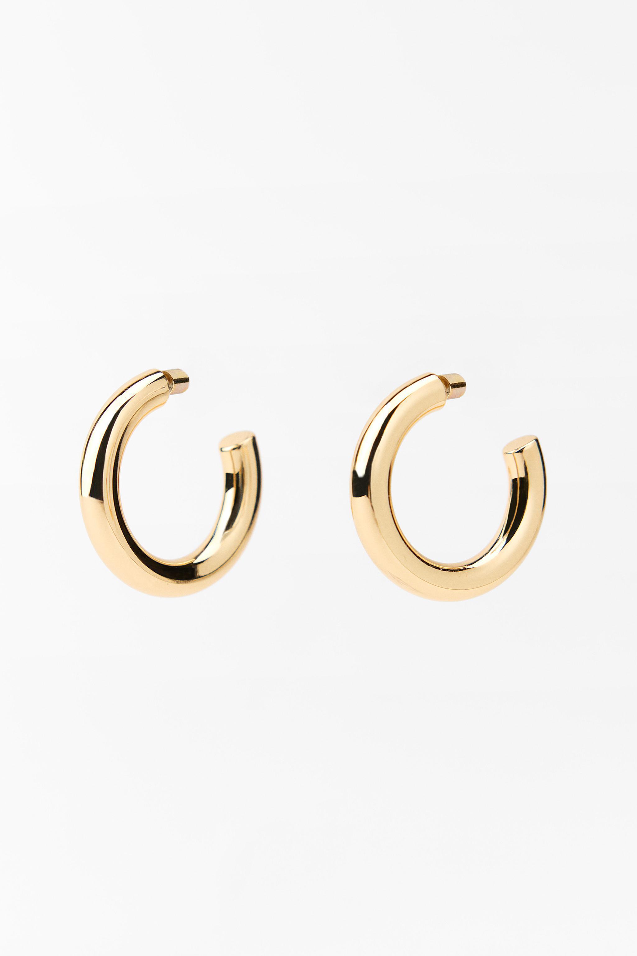 HOOP EARRINGS Product Image