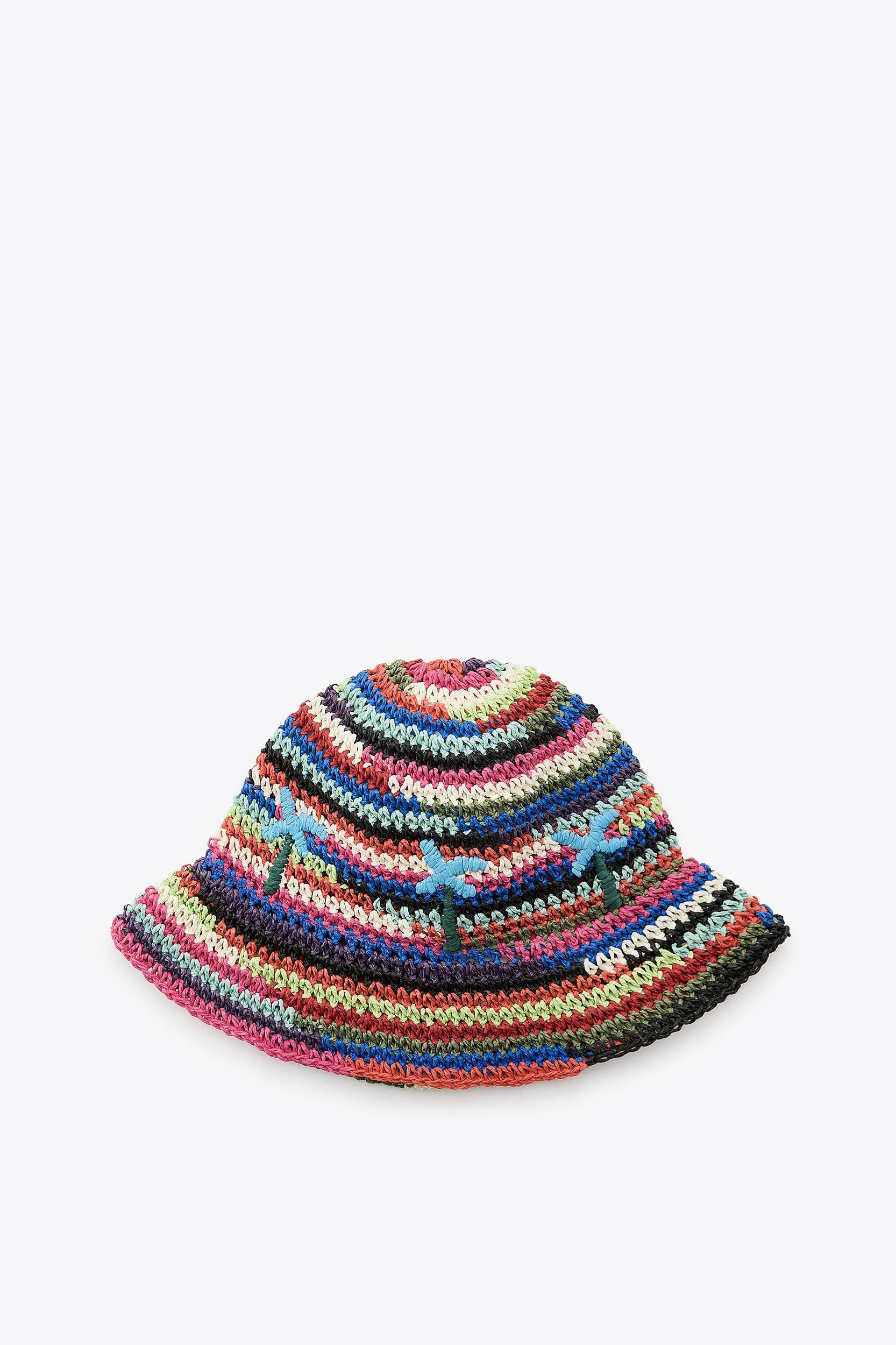 MULTICOLORED BRAIDED BUCKET HAT Product Image