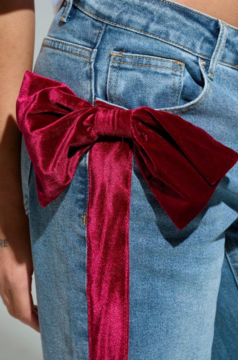 UNWRAP ME VELVET BOW DENIM PANT Product Image