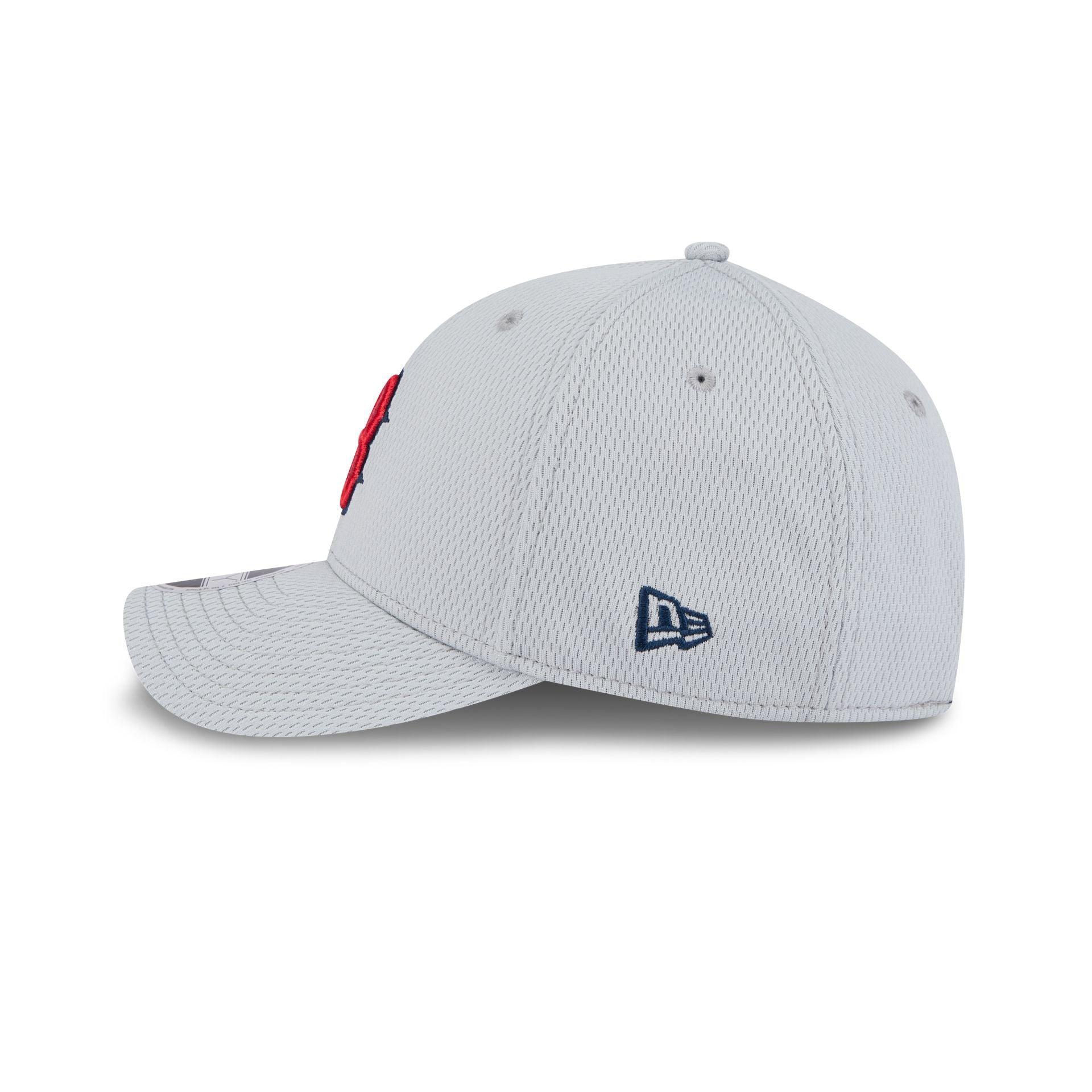 Boston Red Sox 2025 Clubhouse Gray 9FORTY M-Crown Snapback Hat Male Product Image