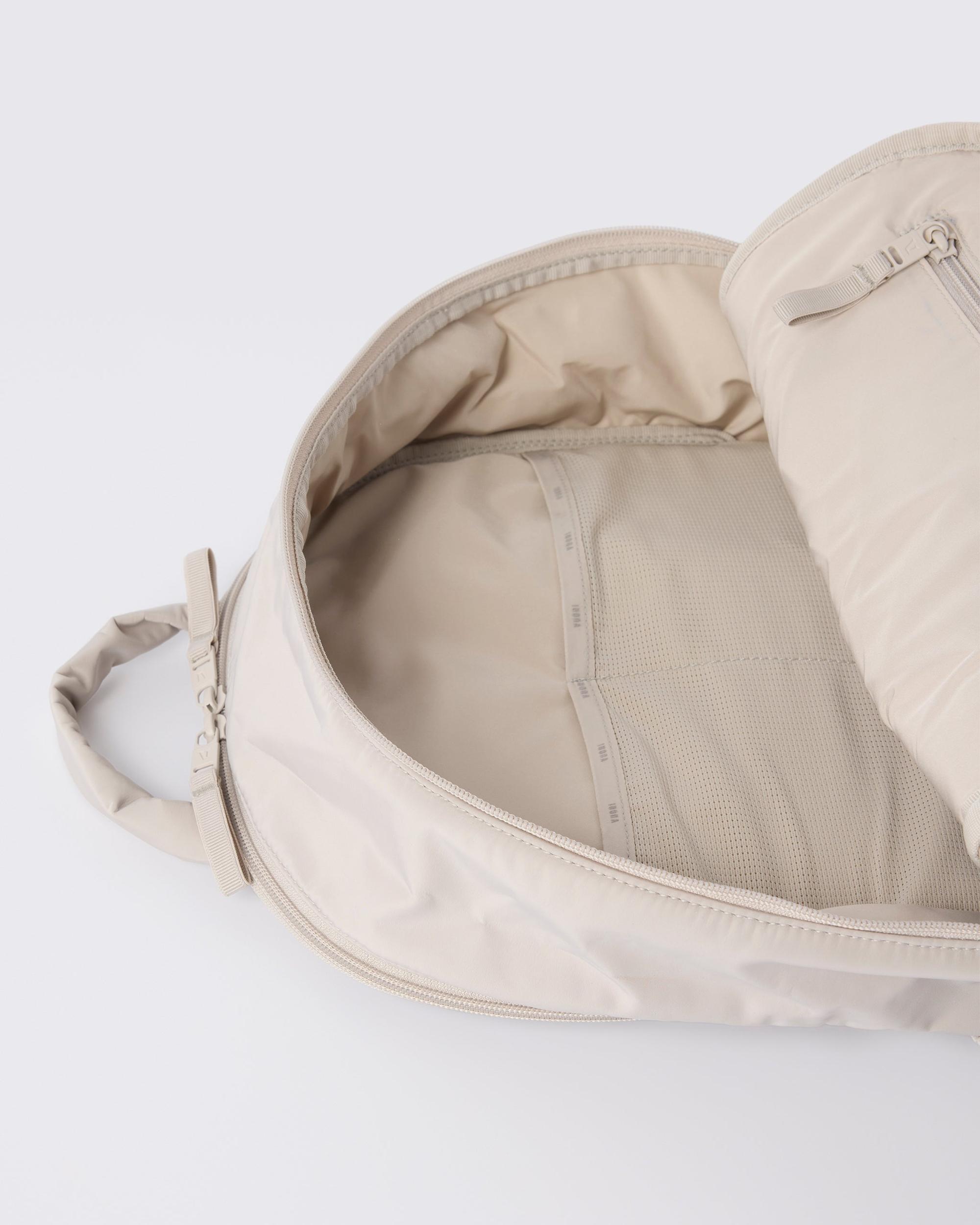 Wanderer Backpack Product Image