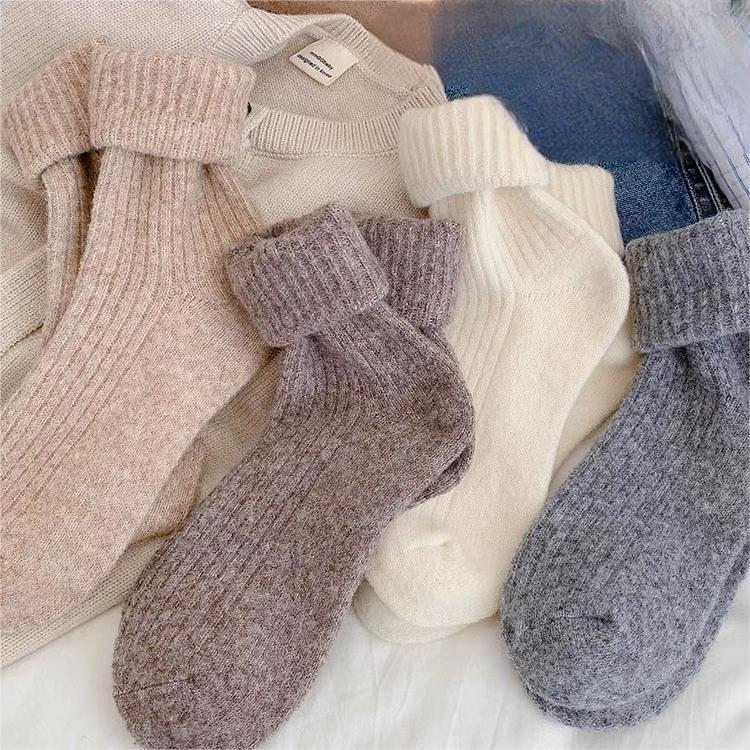 Plain Socks Product Image