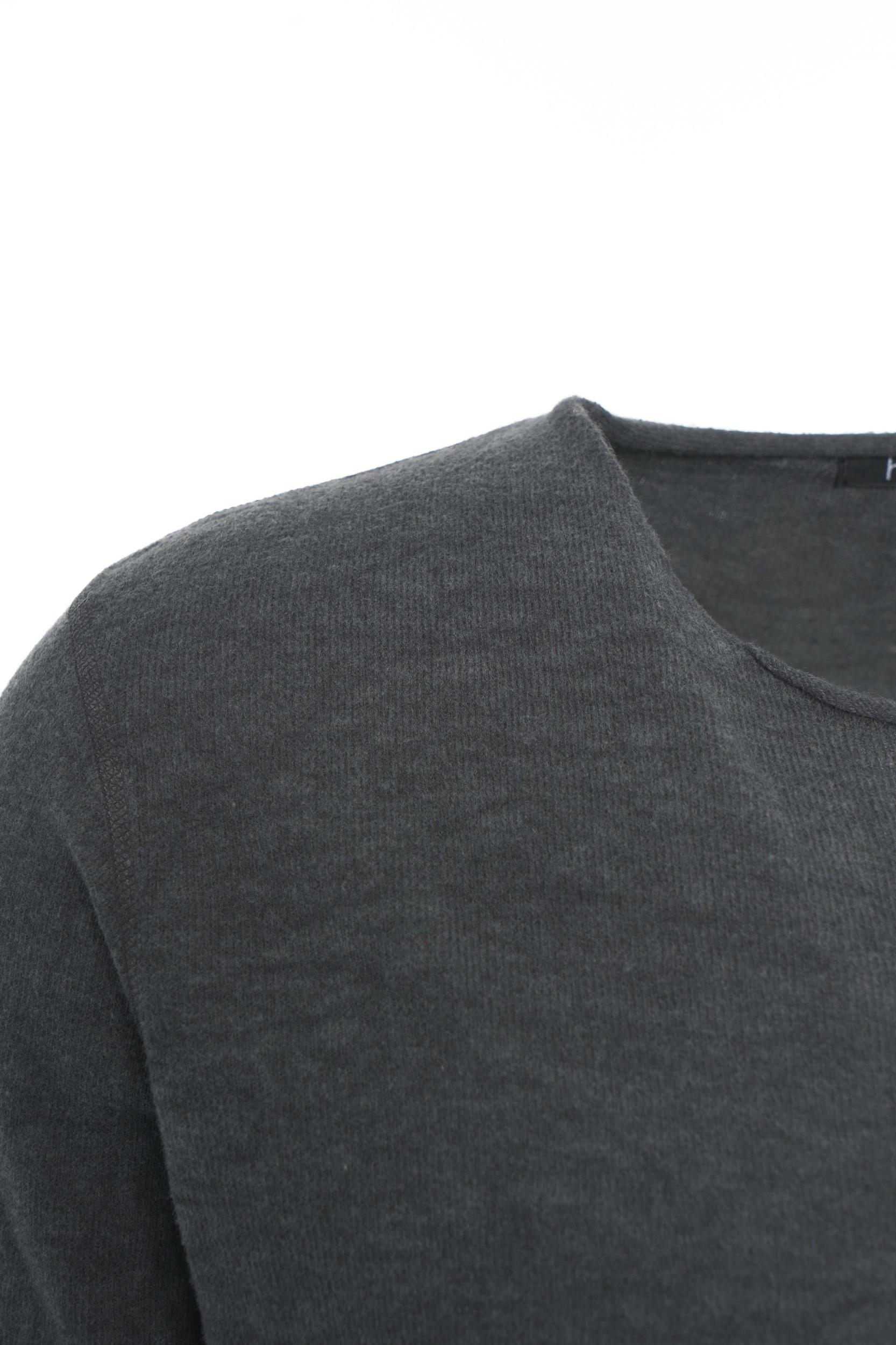 Knit sweater Product Image