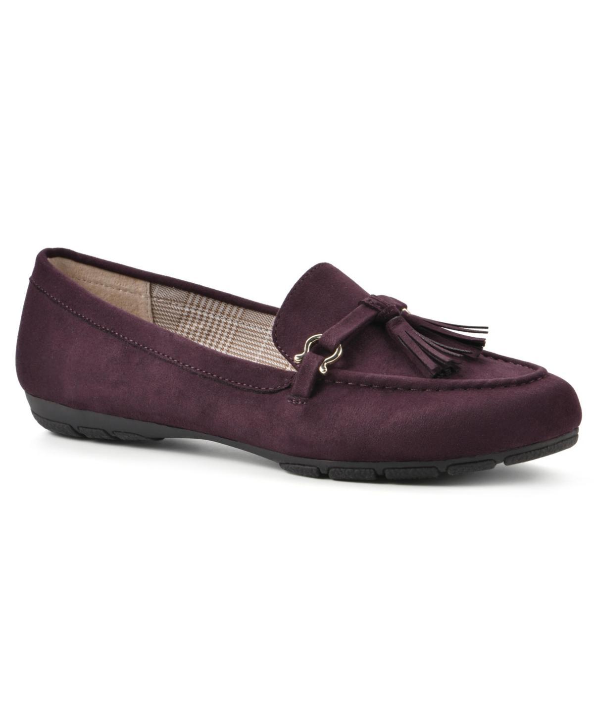 Cliffs by White Mountain Gush Suedette) Women's Shoes Product Image