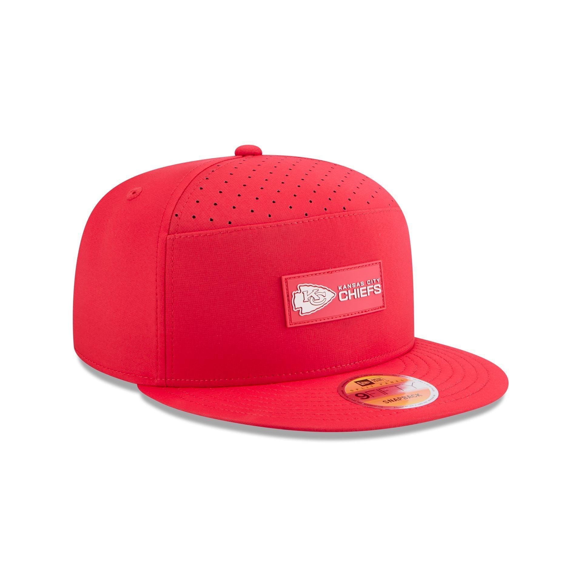 Kansas City Chiefs 2025 Sideline Hot Weather Split Panel 9FIFTY Snapback Hat Male Product Image