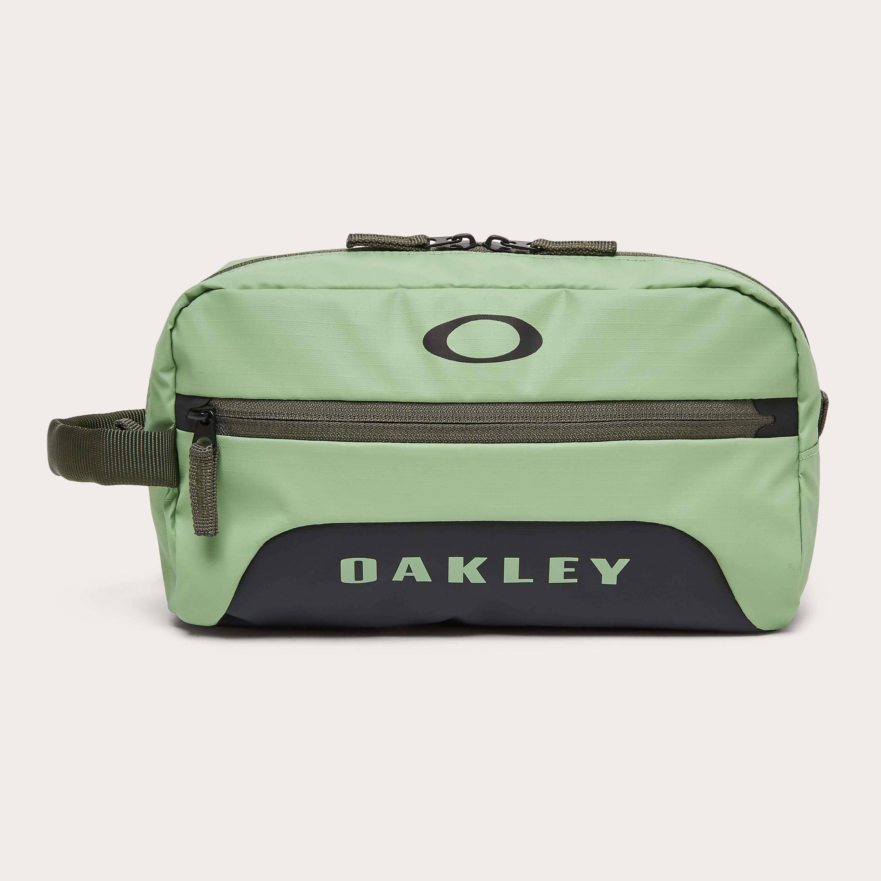 Oakley Men's Roadsurfer Beauty Case Product Image