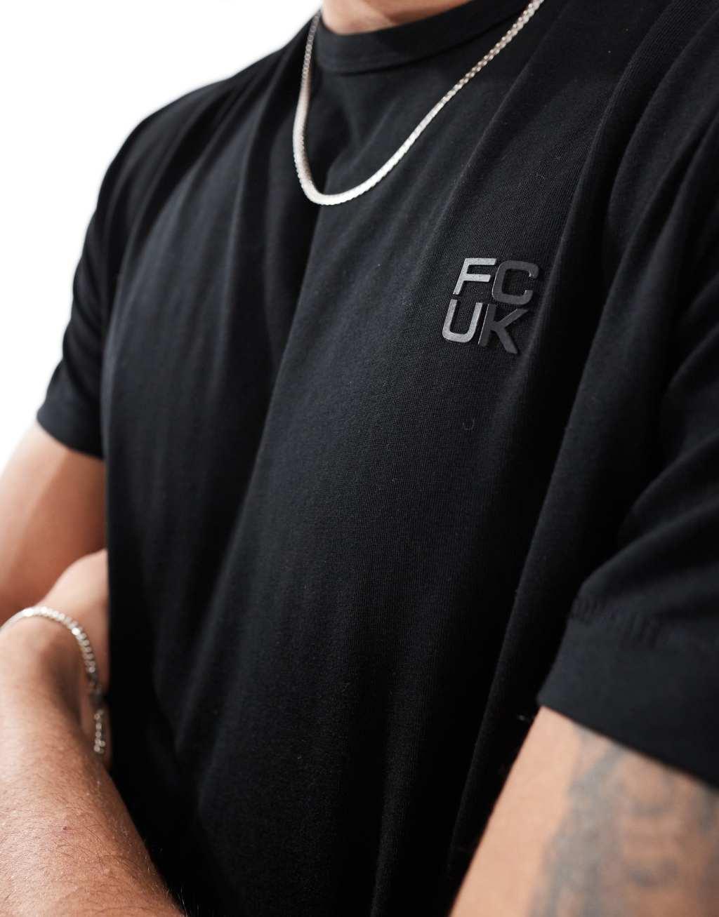 FCUK chest logo t-shirt in black Product Image