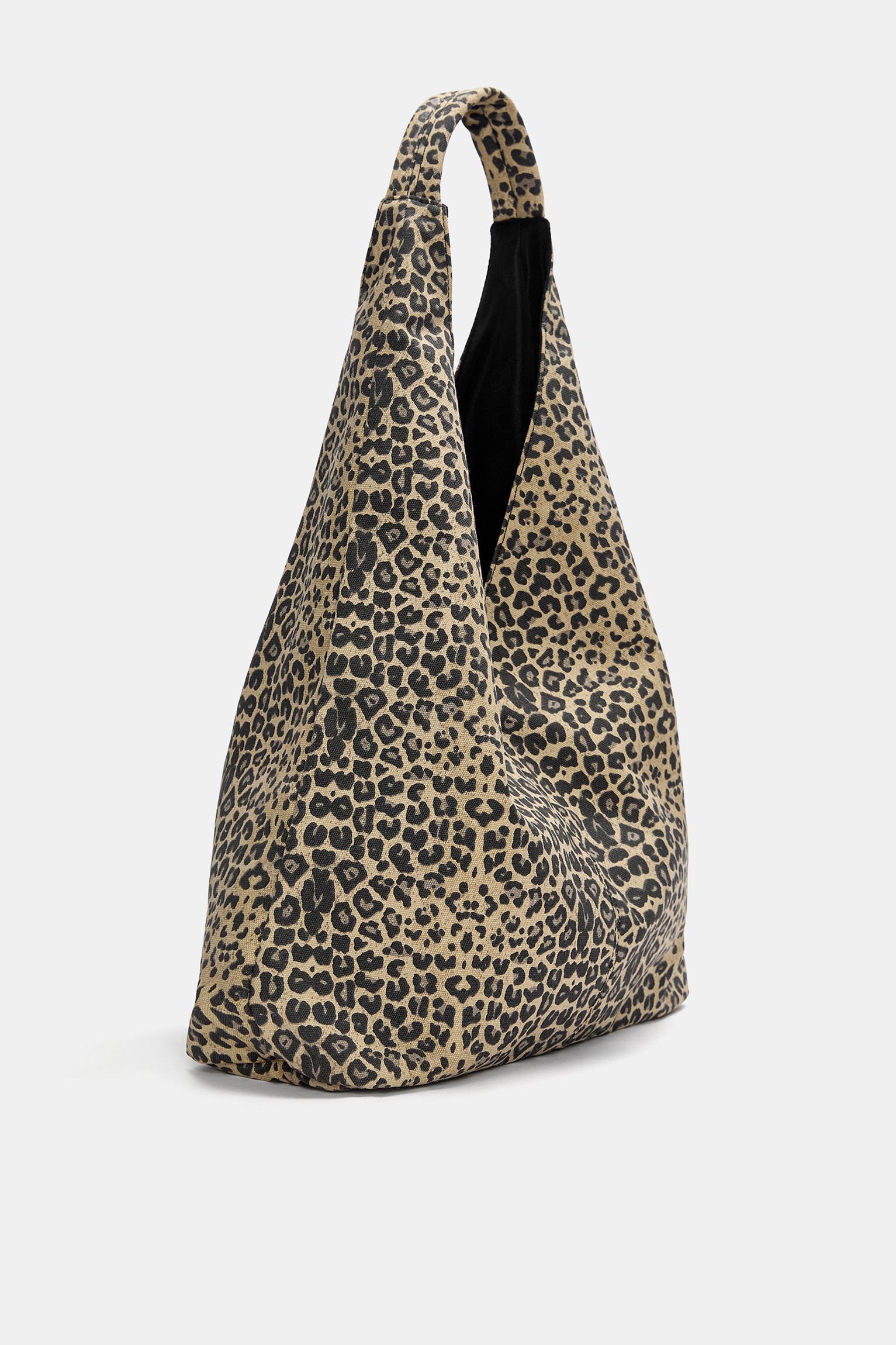 Leopard print canvas shopper bag Product Image