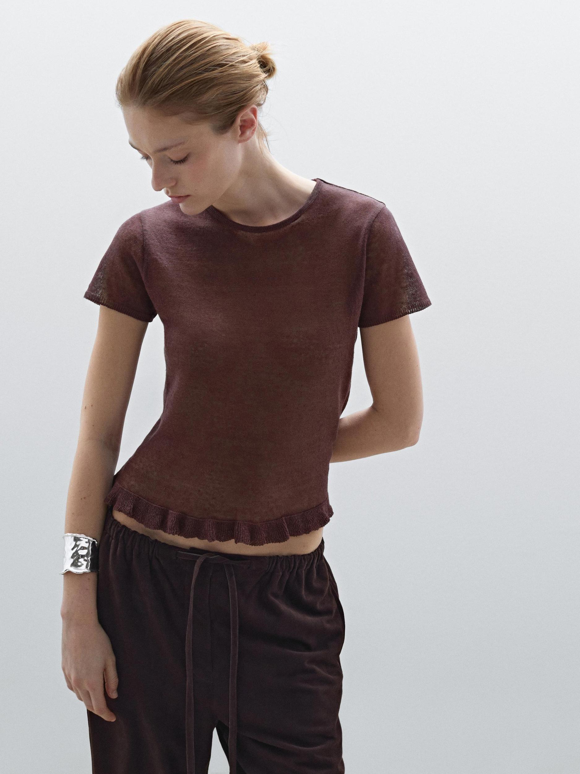 T-shirt with ruffles 100% linen Product Image