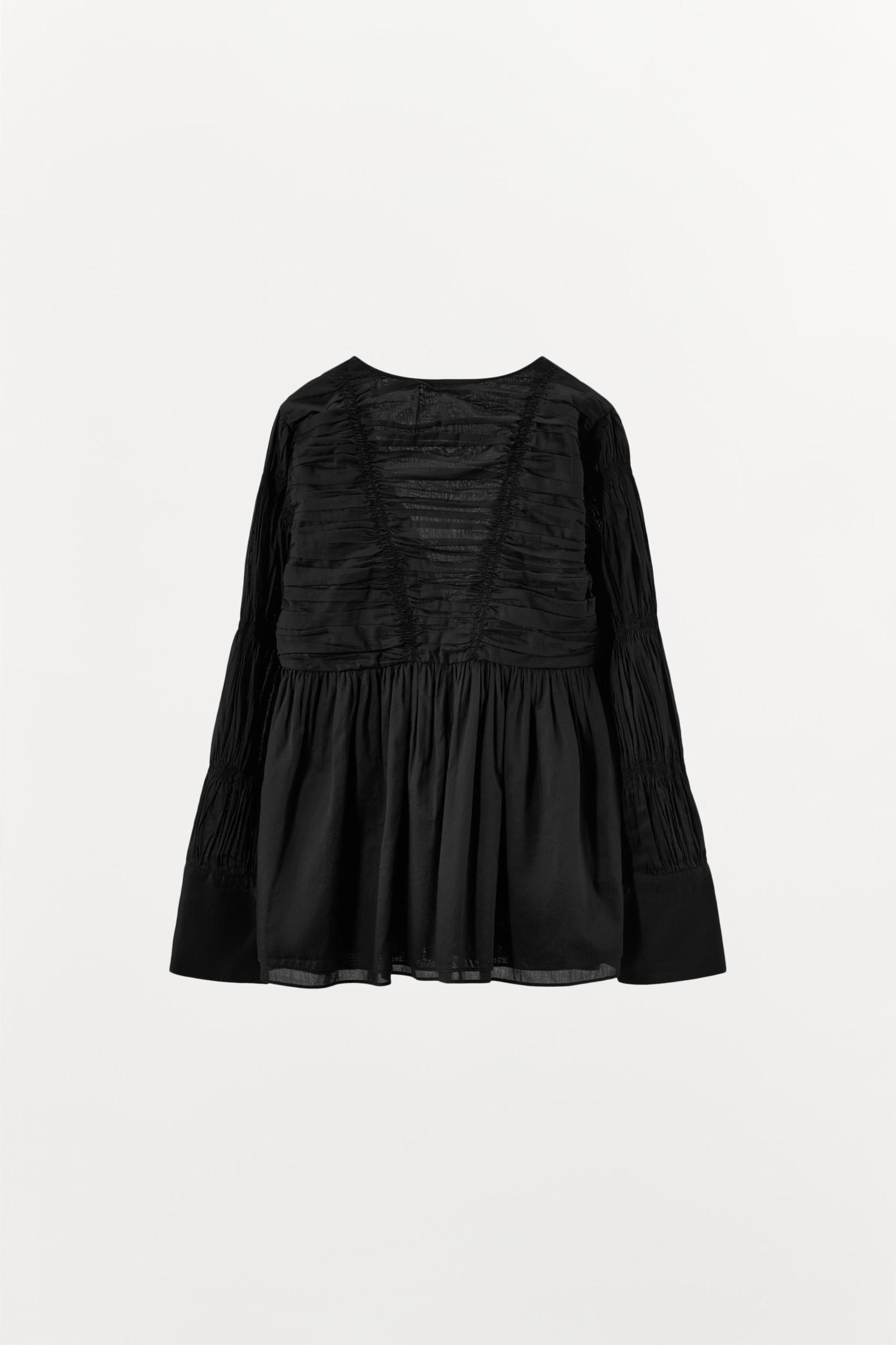 PLEATED ELASTIC BLOUSE Product Image