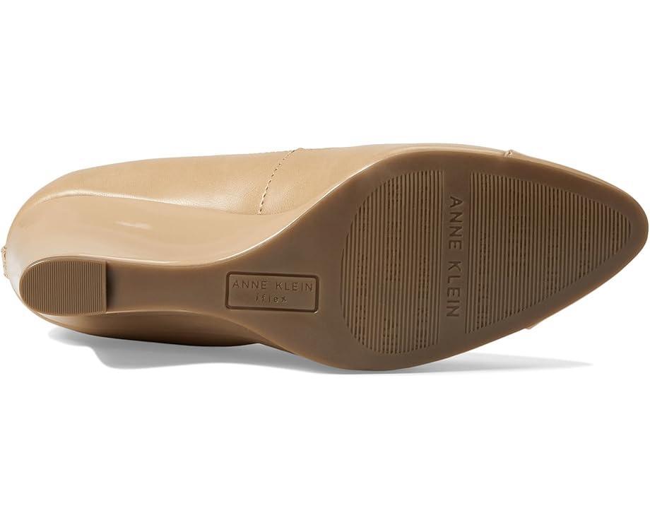 Gio Wedge Product Image