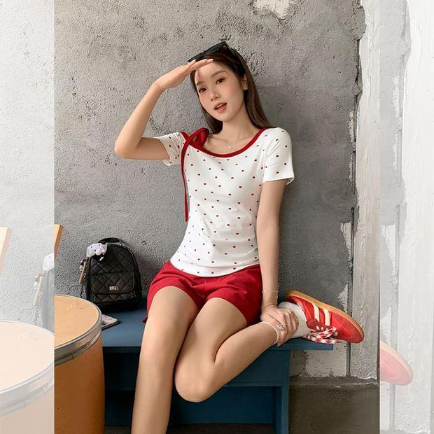 Short-Sleeve Off Shoulder Dotted Top / Shorts Product Image