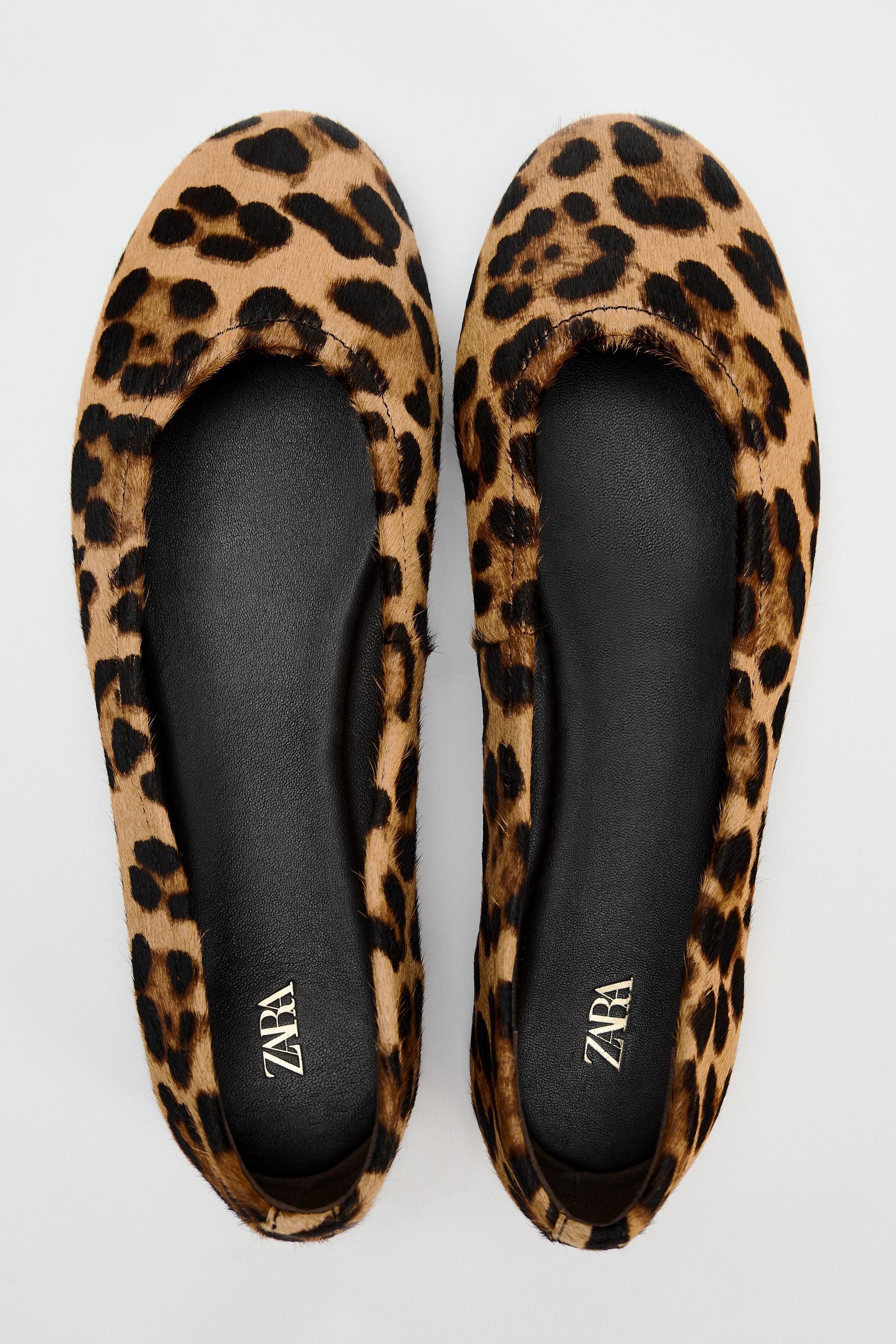 LEATHER ANIMAL PRINT BALLET FLATS Product Image