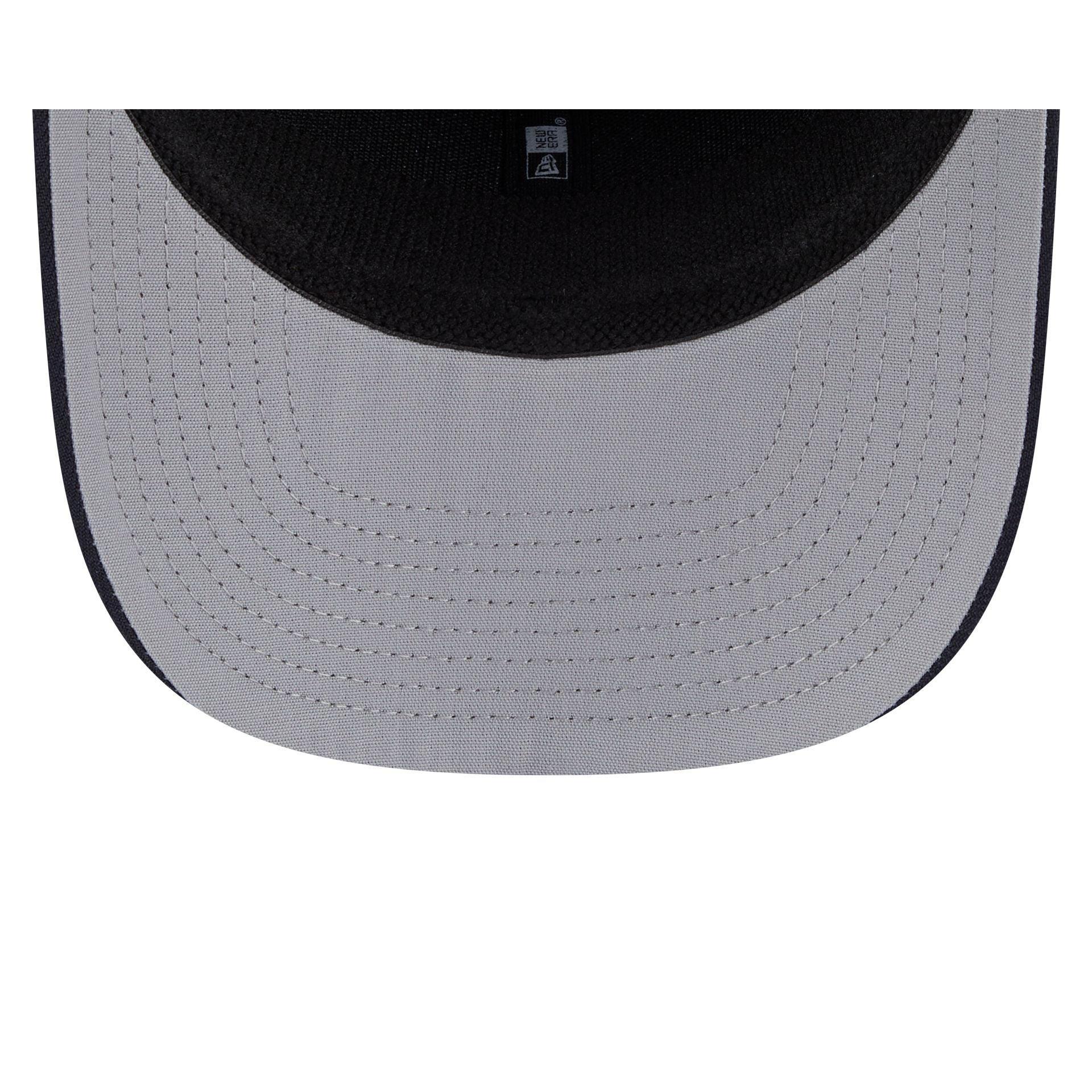 Atlanta Braves St. Patrick's Day 2025 9SEVENTY Stretch-Snap Hat Male Product Image