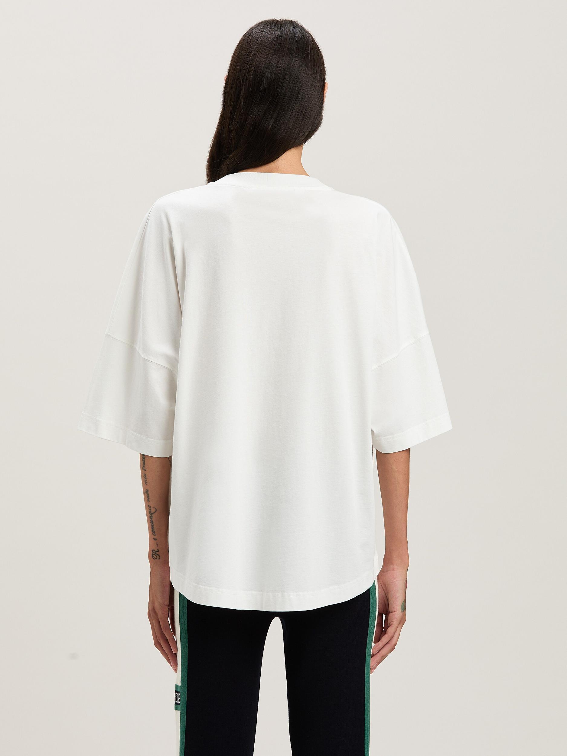 CURVED LOGO LOOSE TEE Product Image