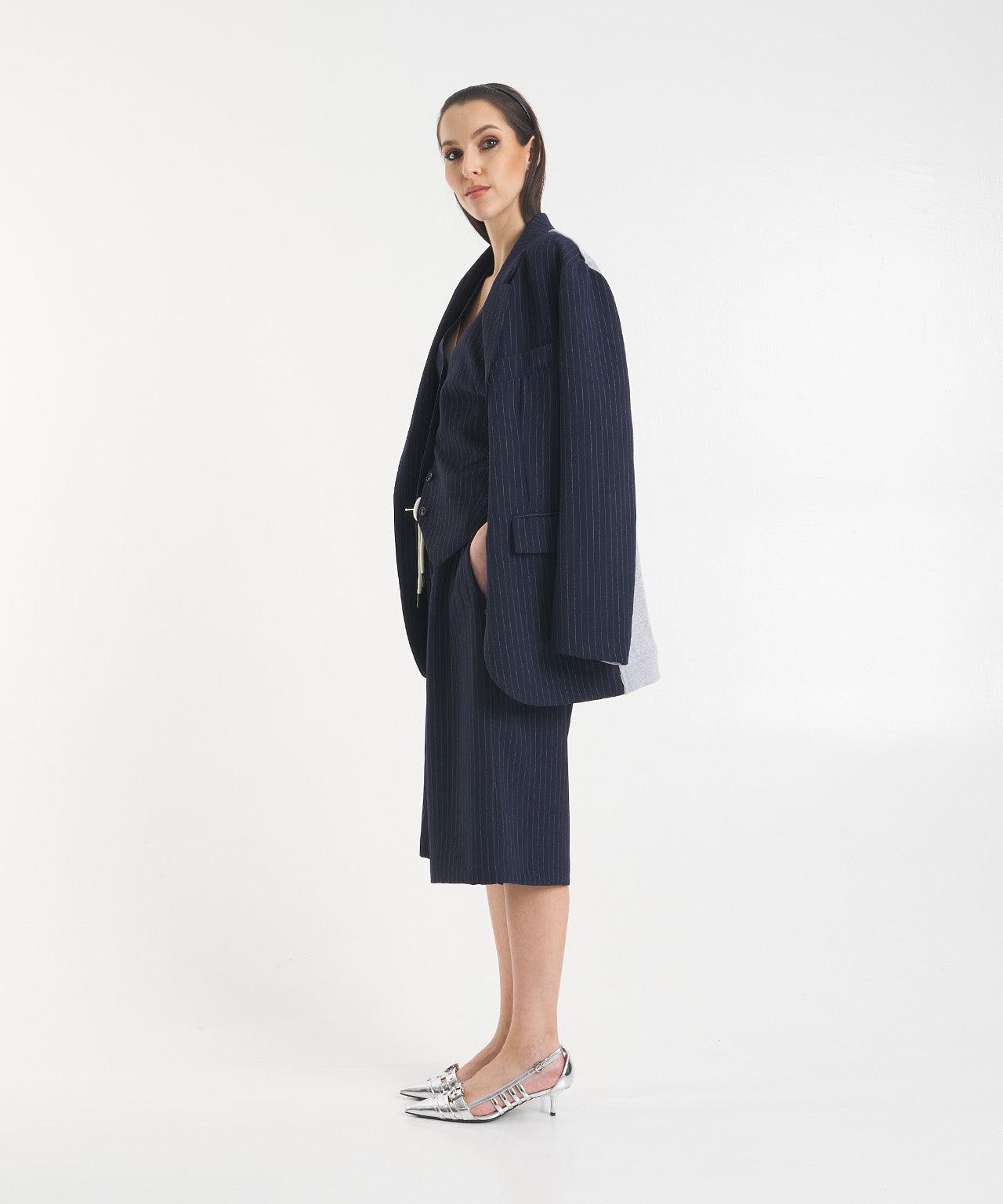 Single-breasted blazer with contrasting material Product Image