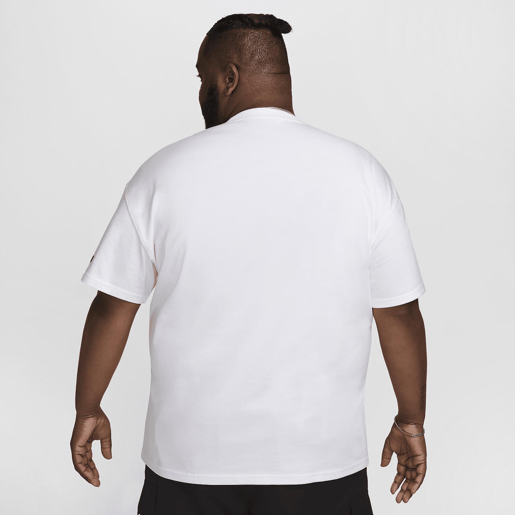 Mens Nike Sportswear T-Shirt | HF7043-100 Product Image