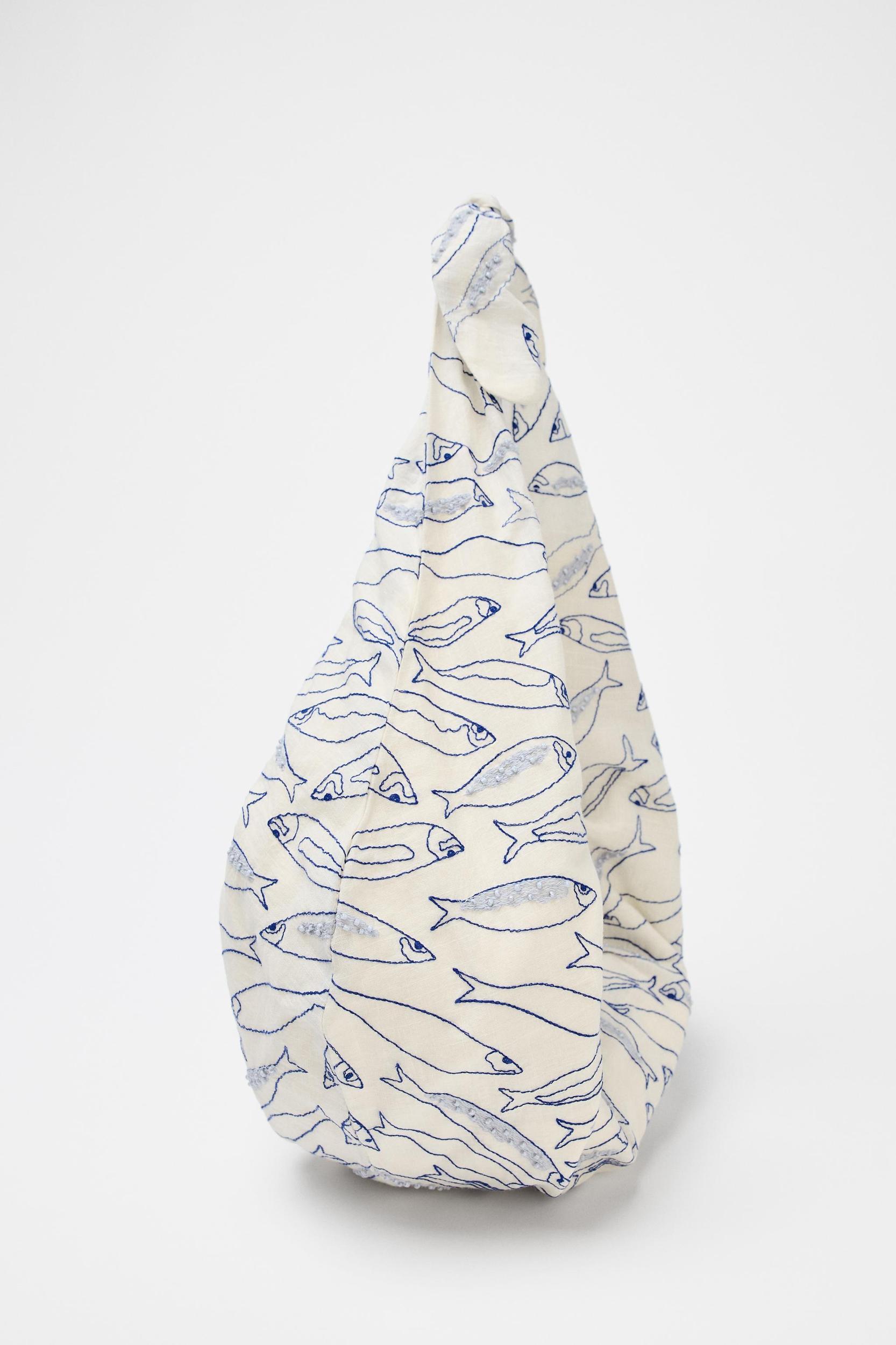 BOW PRINT BAG Product Image