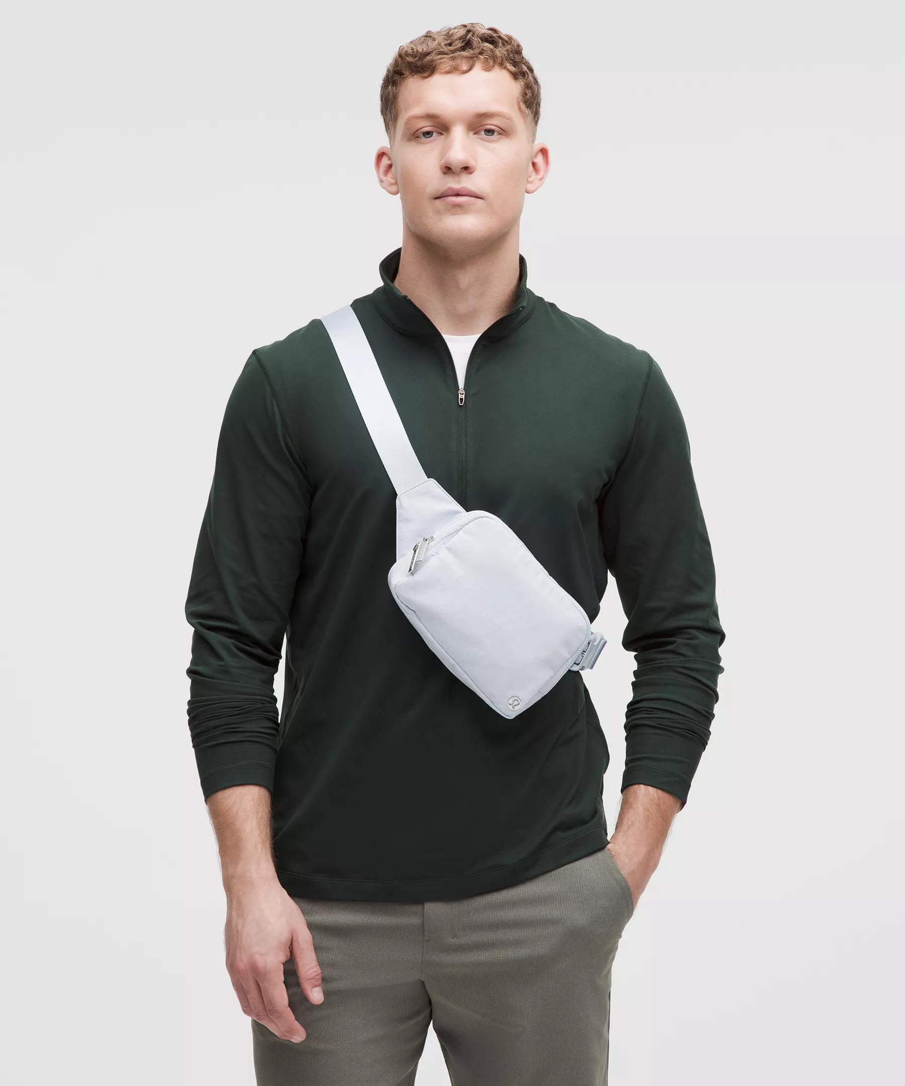 Everywhere Belt Bag Large with Long Strap 2L Product Image