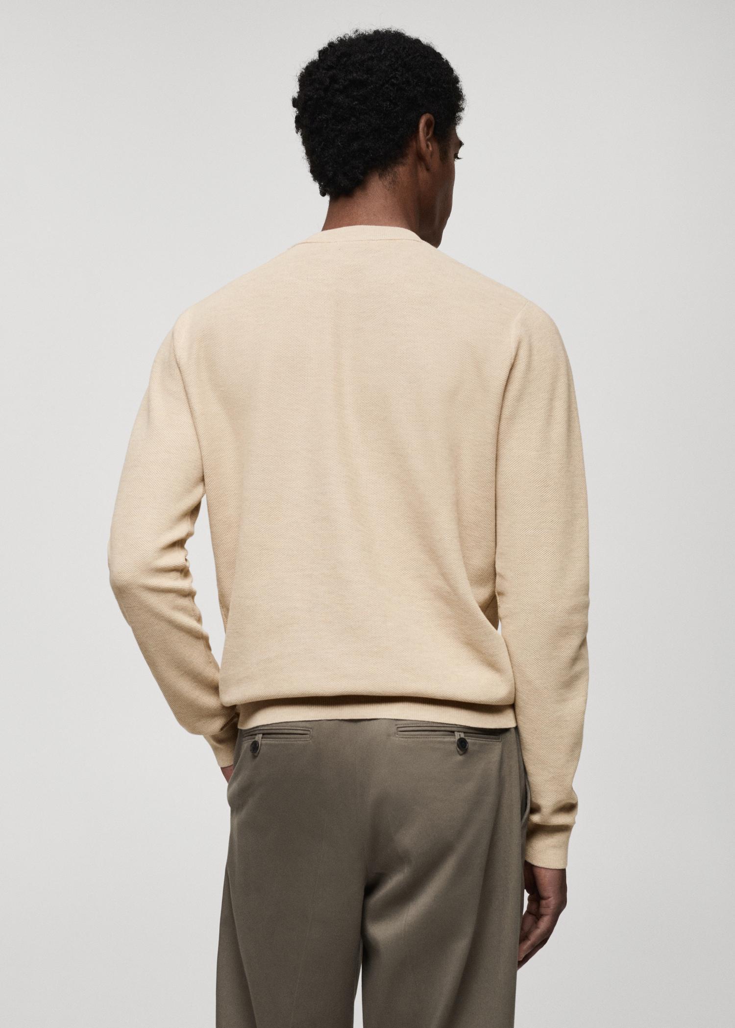 Microstructured cotton knitted sweater - Men | MANGO USA Product Image