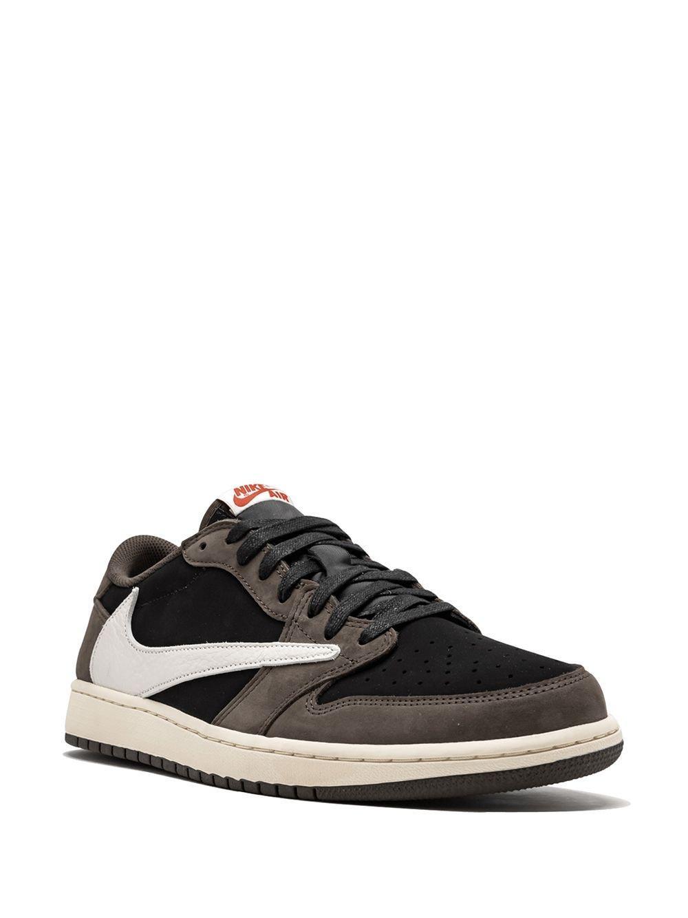 x Travis Scott Air Jordan 1 Low sneakers Product Image