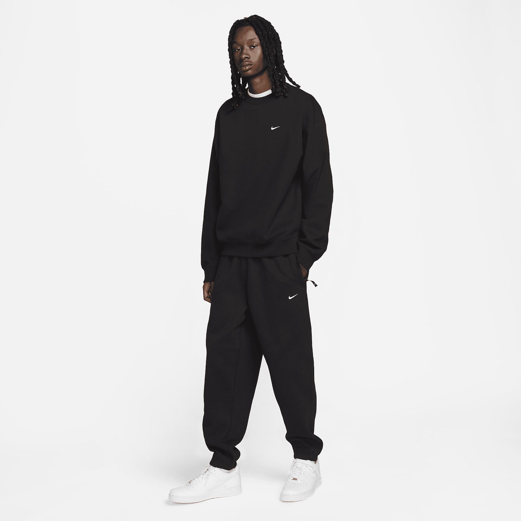 Nike Mens Solo Swoosh Fleece Crew | DX1361-010 Product Image