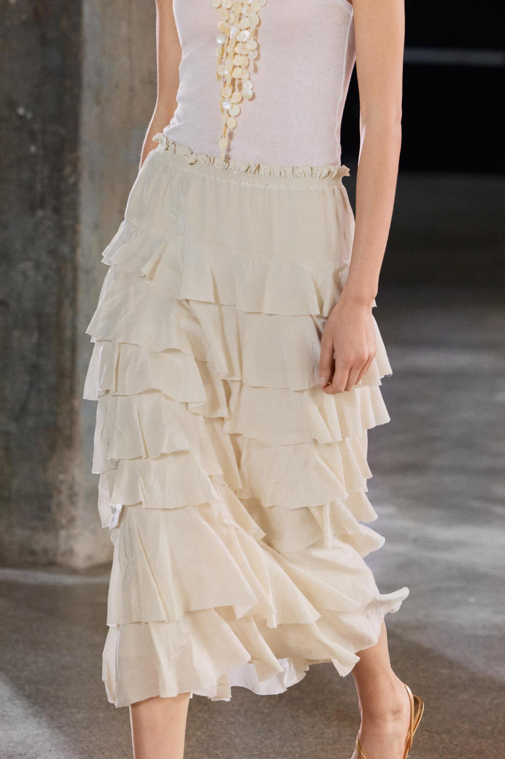 ZW COLLECTION RUFFLED MIDI SKIRT Product Image