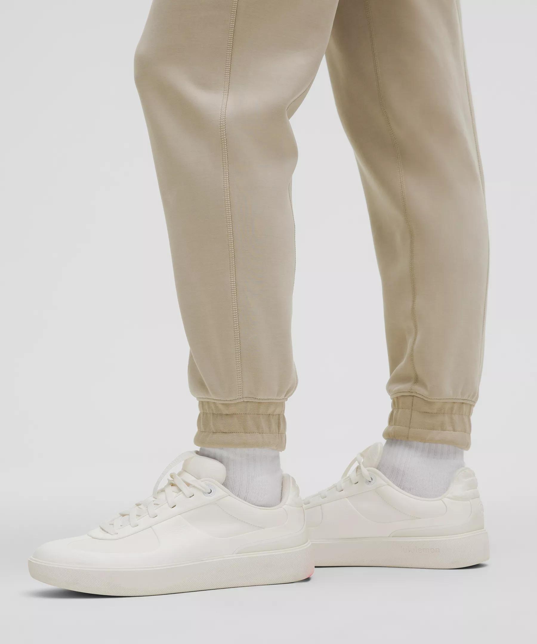 Brushed Softstreme High-Rise Jogger Product Image