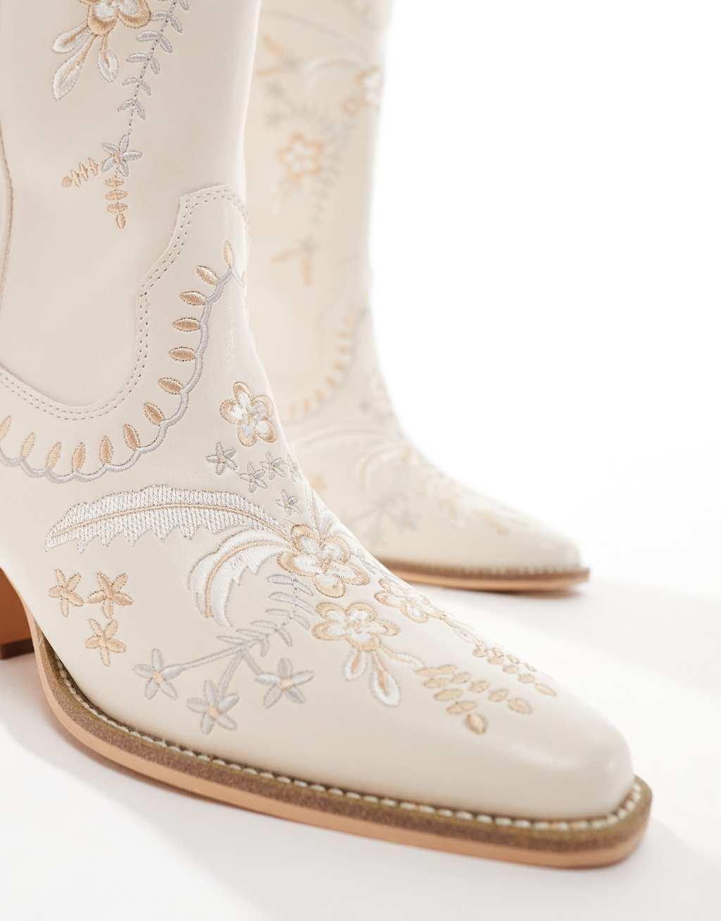 Glamorous embroidered western boots in cream Product Image