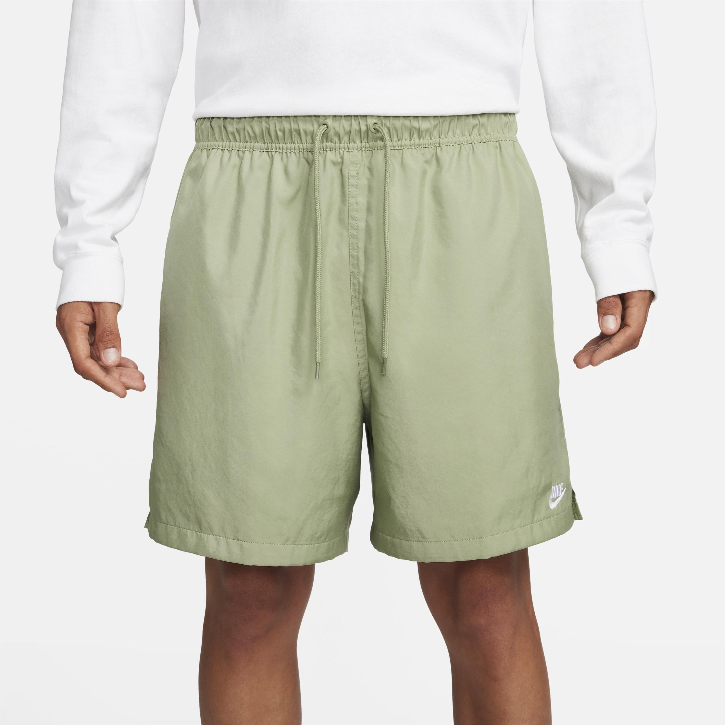 Nike Men's Club Woven Flow Shorts Product Image