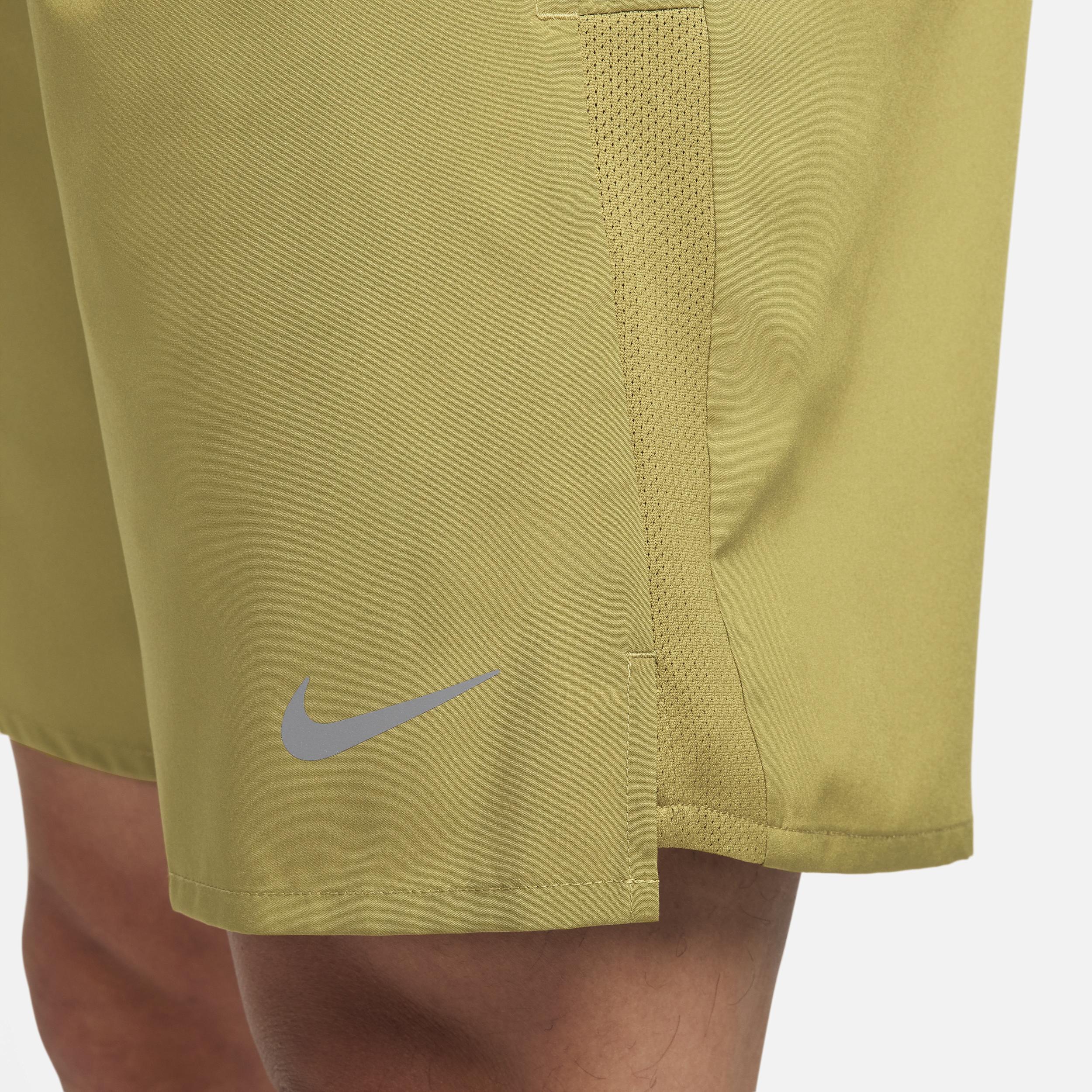 Nike Mens Dri-FIT Challenger Brief-Lined 7 Running Shorts Product Image