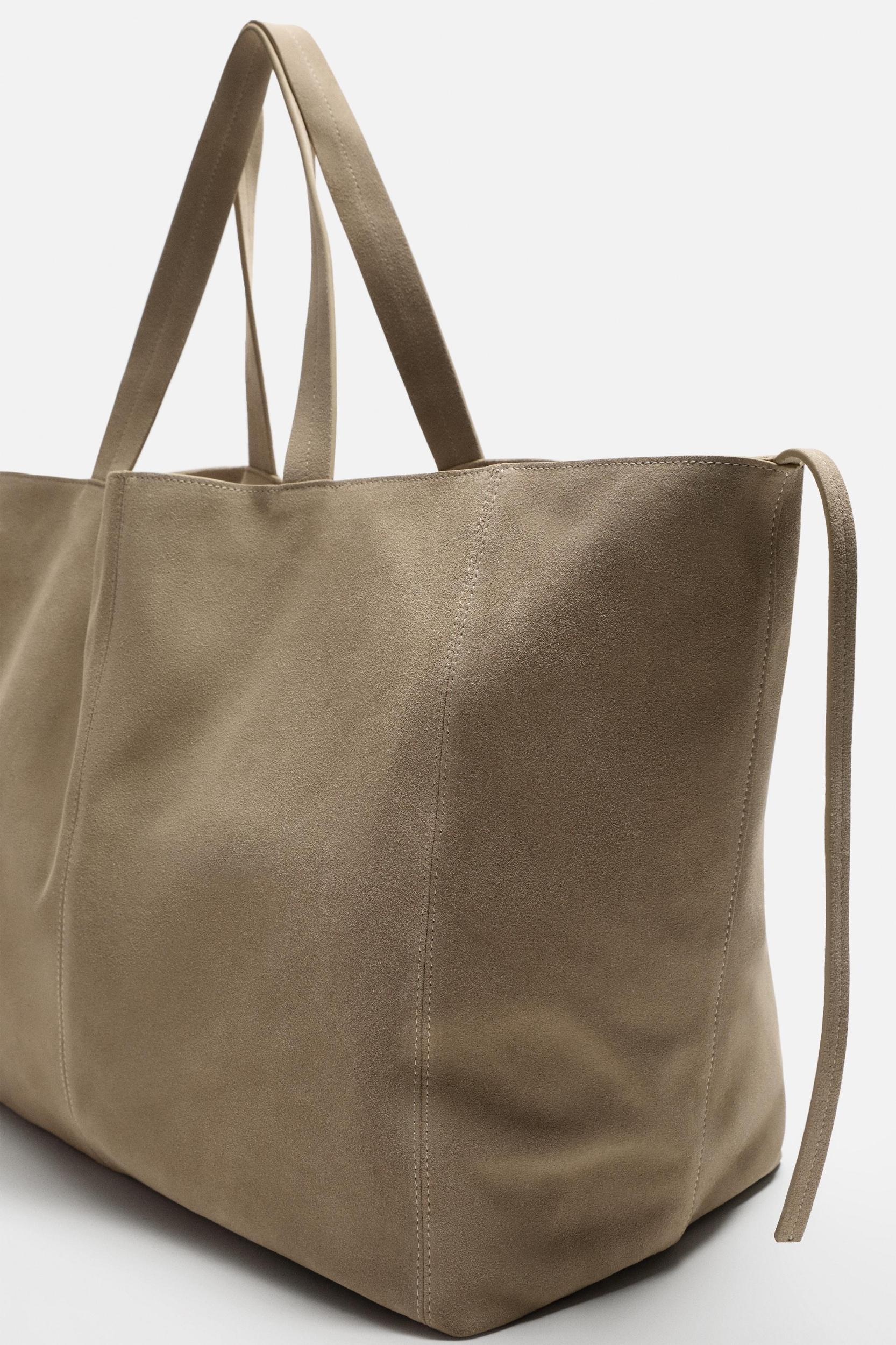 LEATHER TOTE BAG Product Image