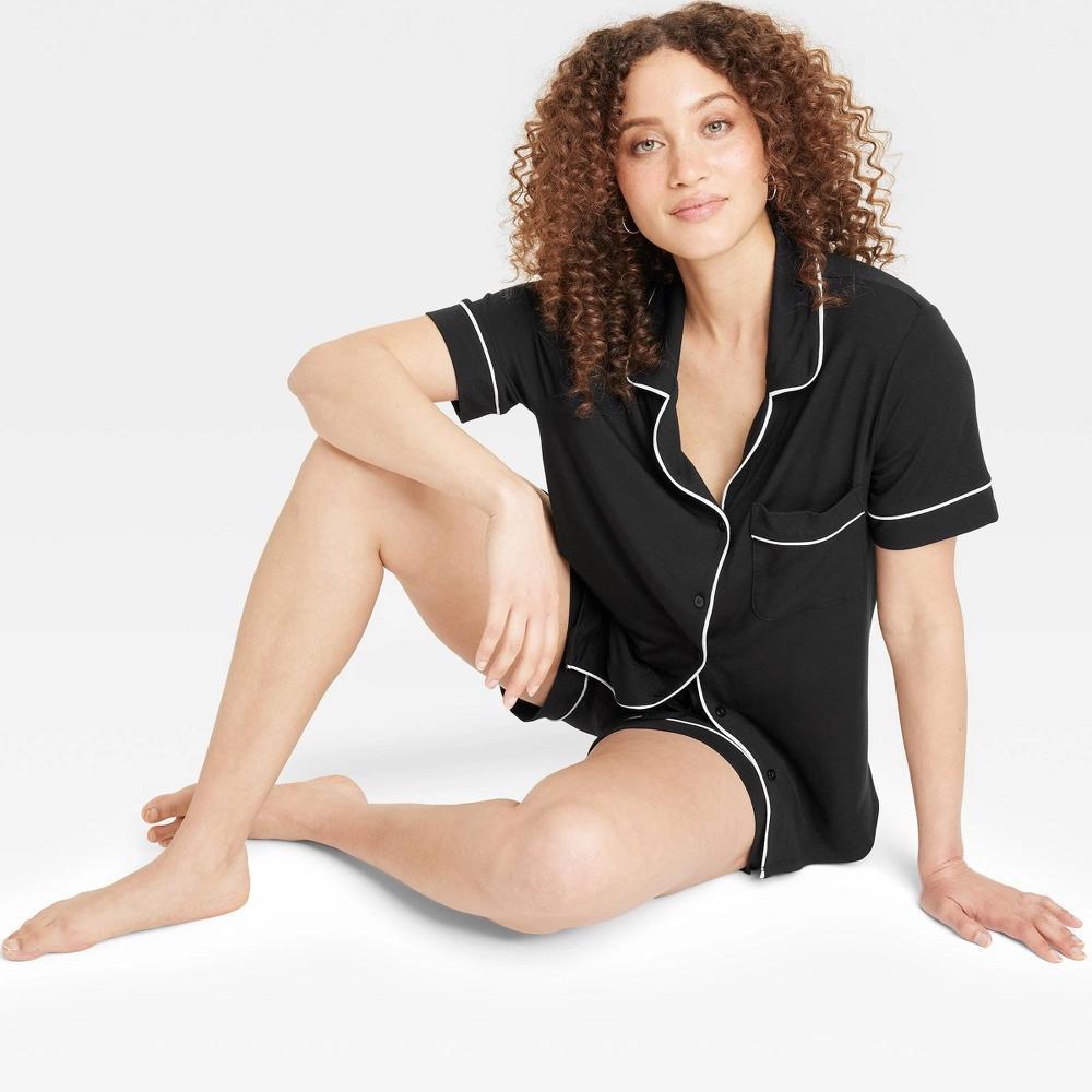 Womens Cloud Knit Short Sleeve Notch Collar Top and Shorts Pajama Set - Auden Black M Product Image