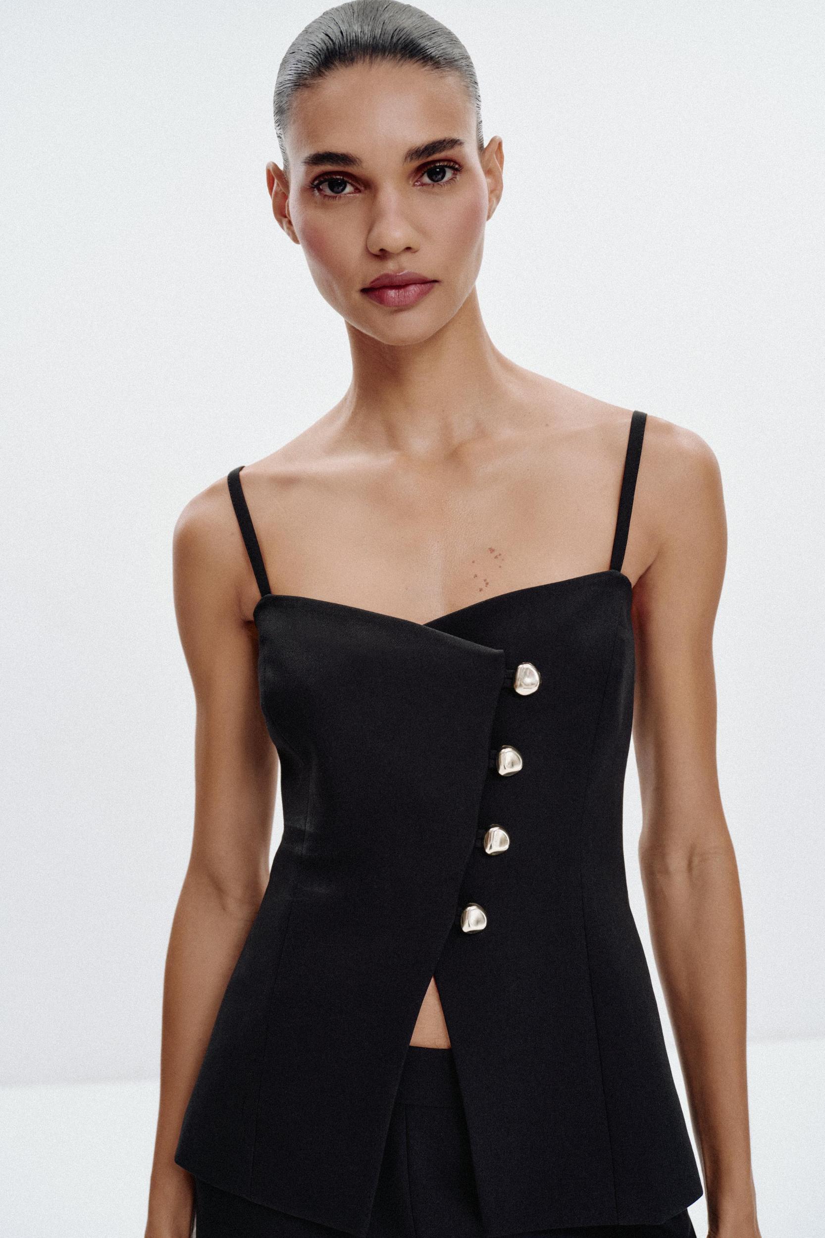 BUTTON TOP Product Image