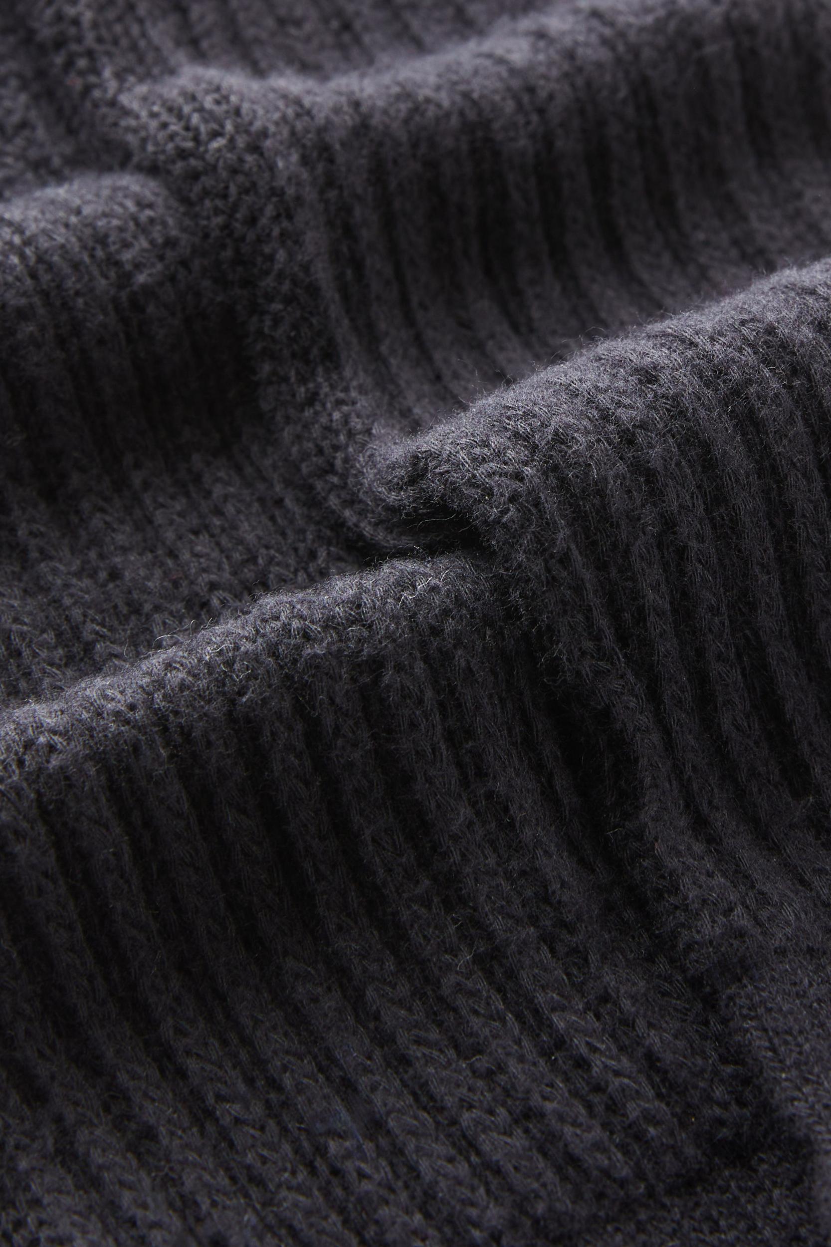 Body Scrunch Sock Product Image