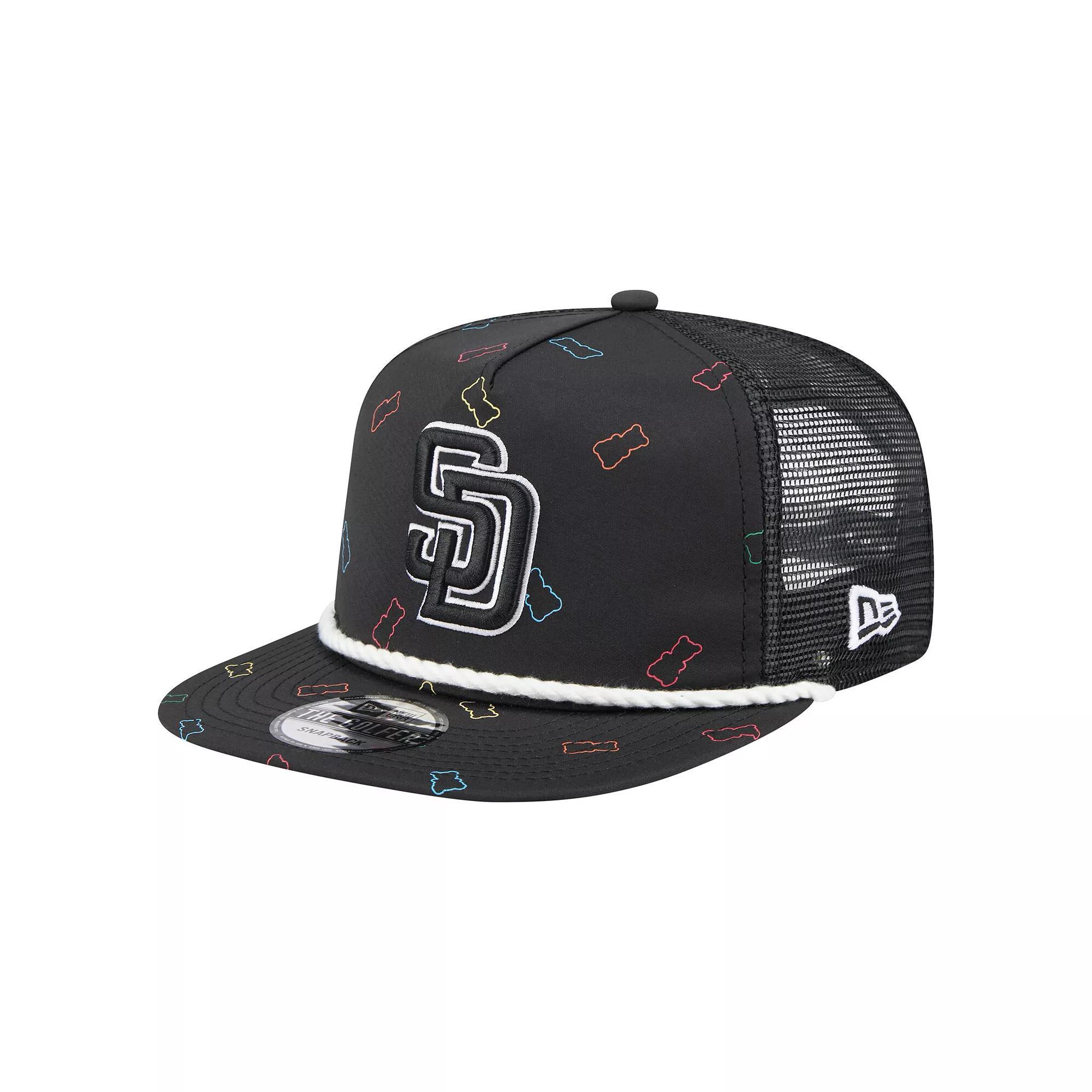 Men's New Era  Black San Diego Padres Gummy Golfer Trucker Adjustable Hat Product Image
