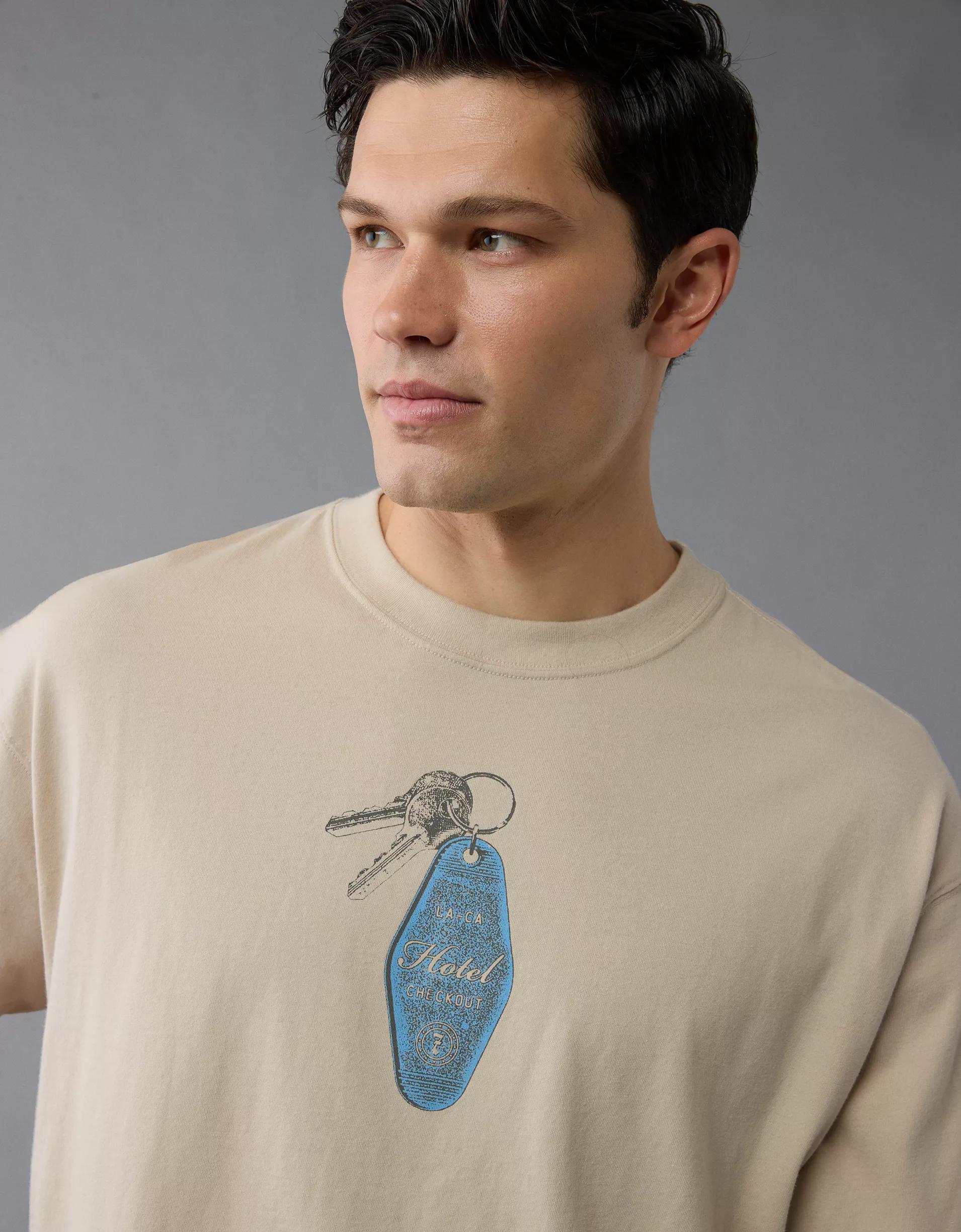 AE Boxy Graphic T-Shirt Product Image