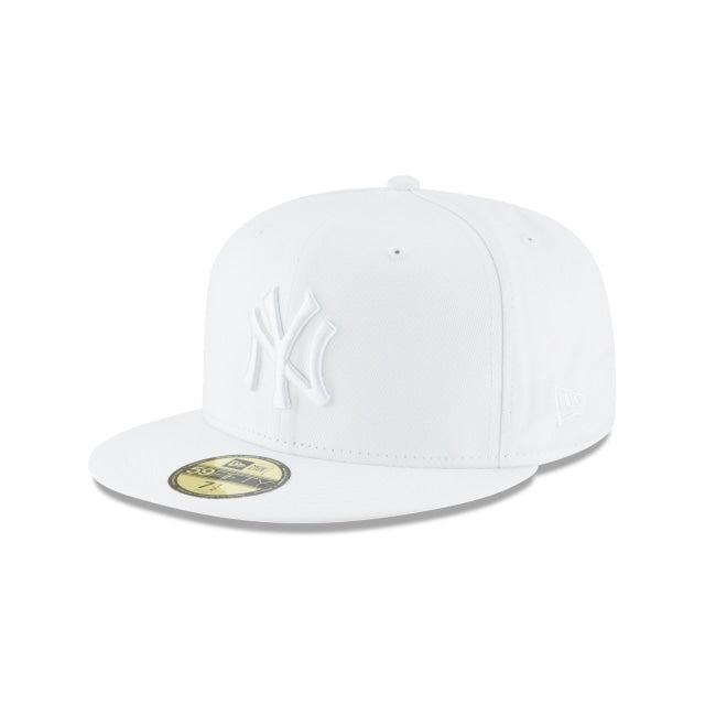 New York Yankees Whiteout Basic 59FIFTY Fitted Hat Male Product Image