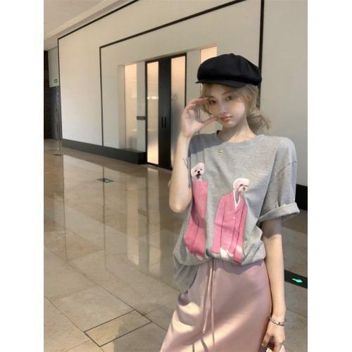 Short-Sleeve Round Neck Patterned Print T-Shirt / High Rise Plain Satin Maxi A-Line Skirt Product Image