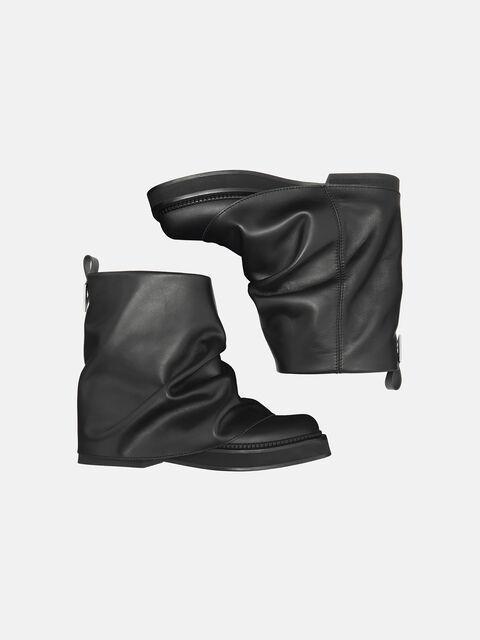 ''Mini Robin'' black combat boot Product Image