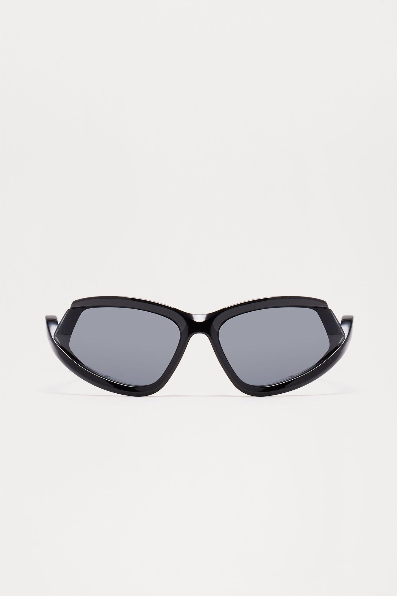 Mid Night Sunglasses - Black Product Image