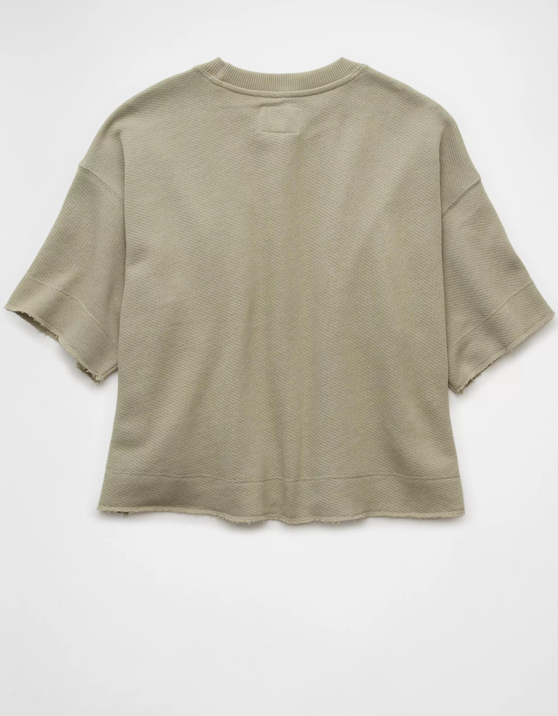 AE Saltwash Short-Sleeve Sweatshirt Product Image