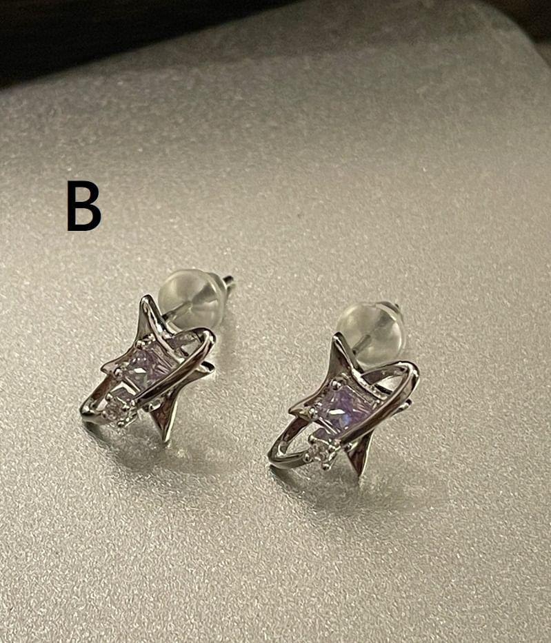 Star Rhinestone Alloy Stud Earring Product Image