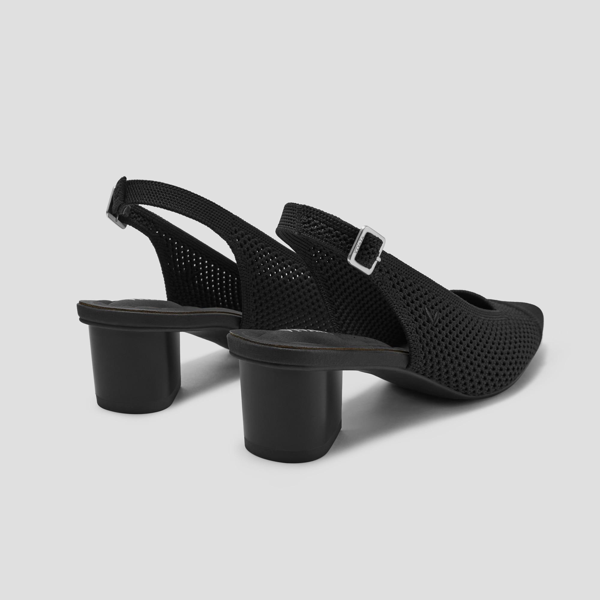 Pointed-Toe Slingback Sandals (Leah Pro) Product Image