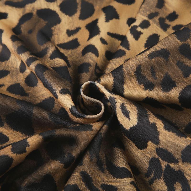 Long Sleeve Leopard Print Slim-Fit Zip-Up Hooded Jacket Product Image